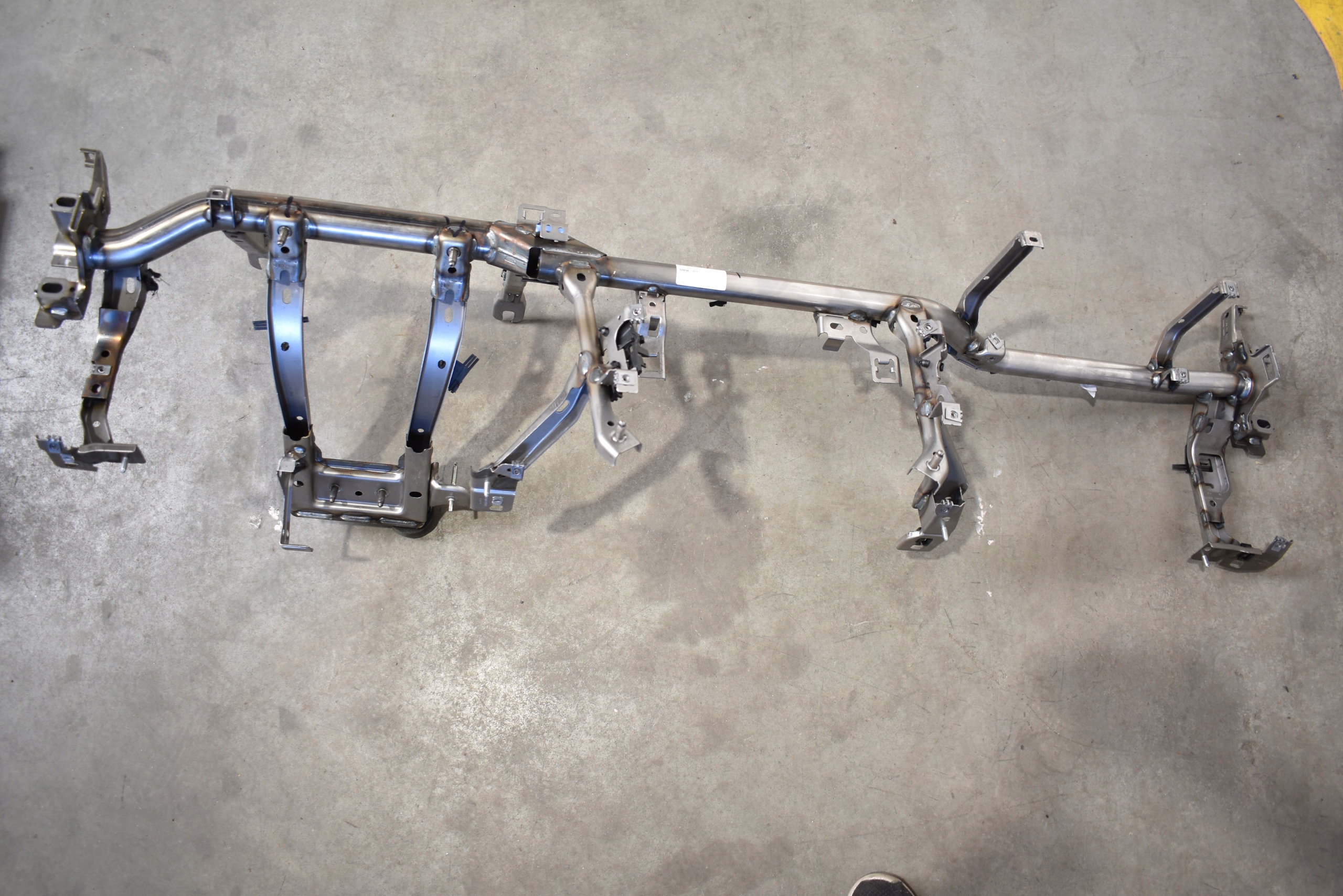 IDEALNY Support Console HEADUP BMW G20 G21 G22 1