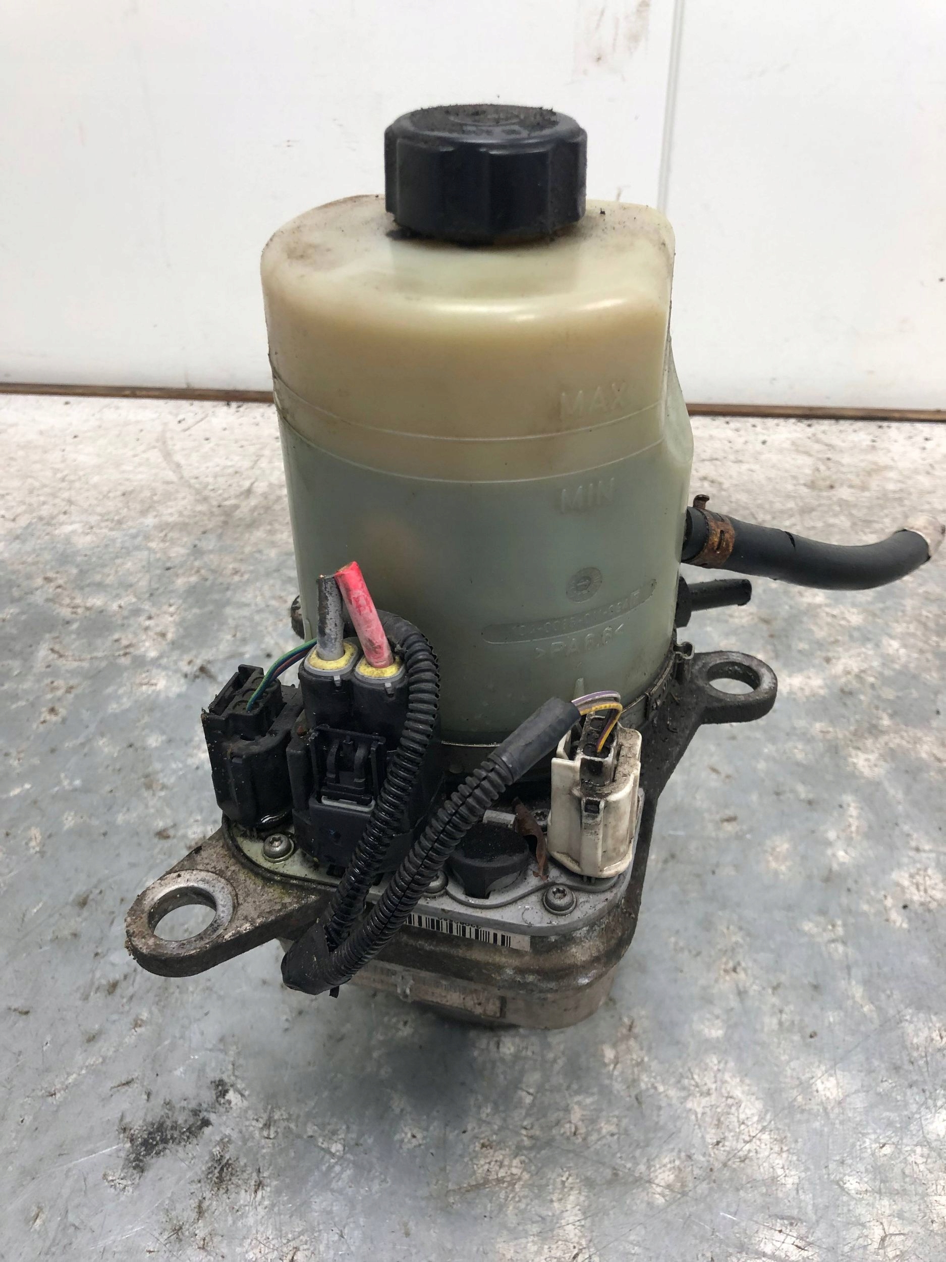 servo pump FORD FOCUS MK2 4M51-3K514-BF