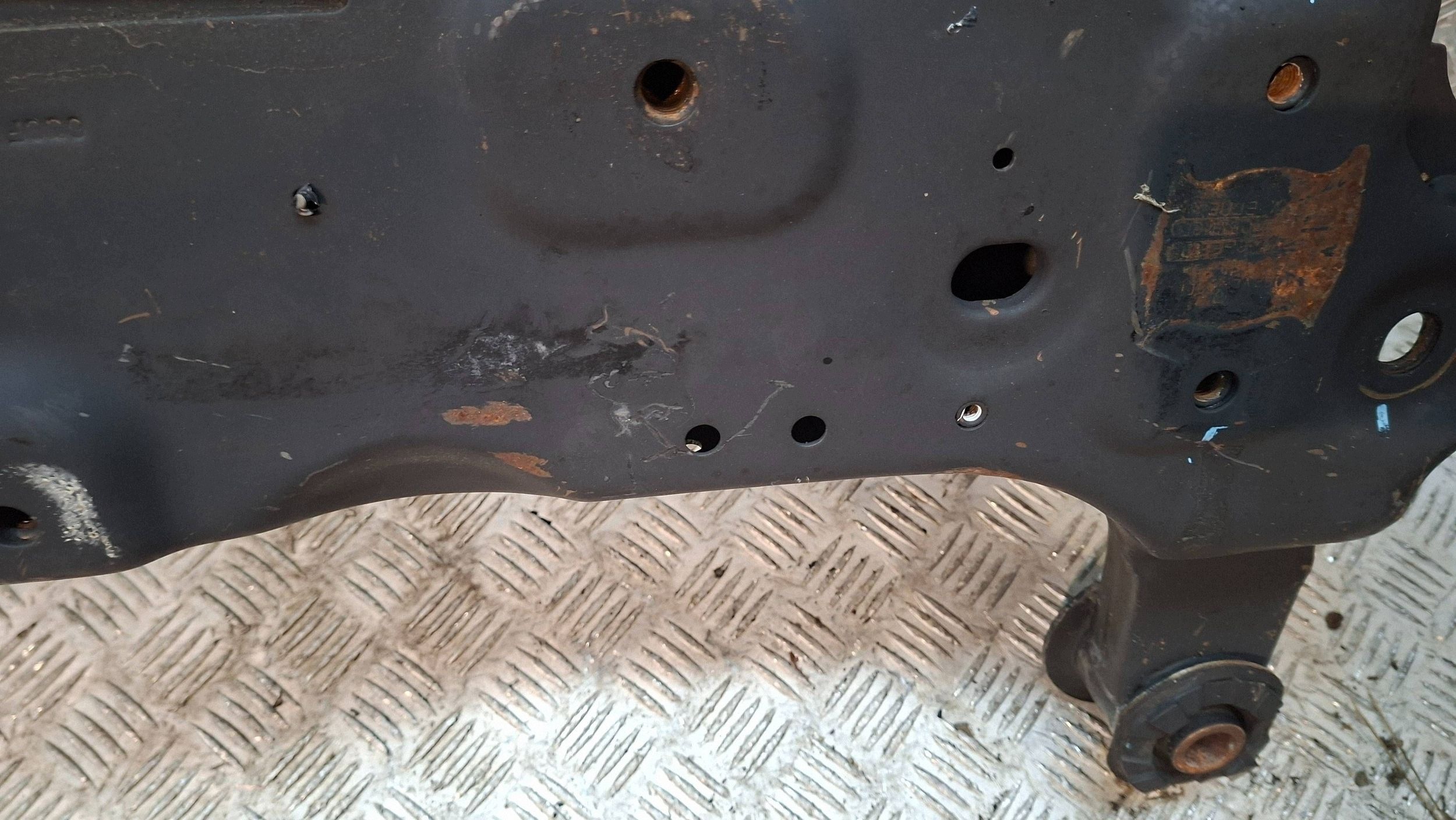 axle beam front FIAT FREEMONT 2.0 JTD 2WD 2011