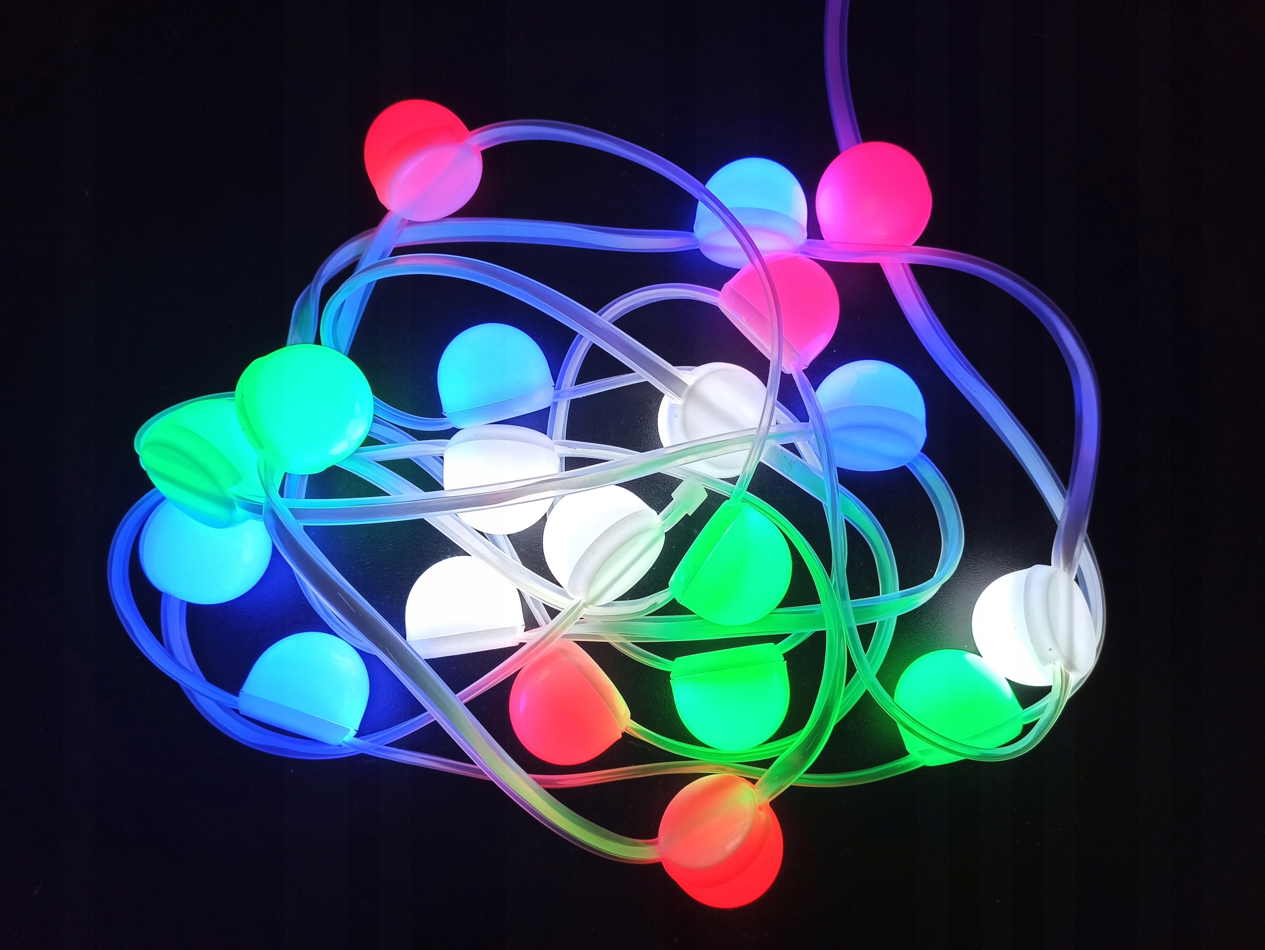 LAMPKI CHOINKOWE KULKI ŚNIEŻYNKI taśma neon