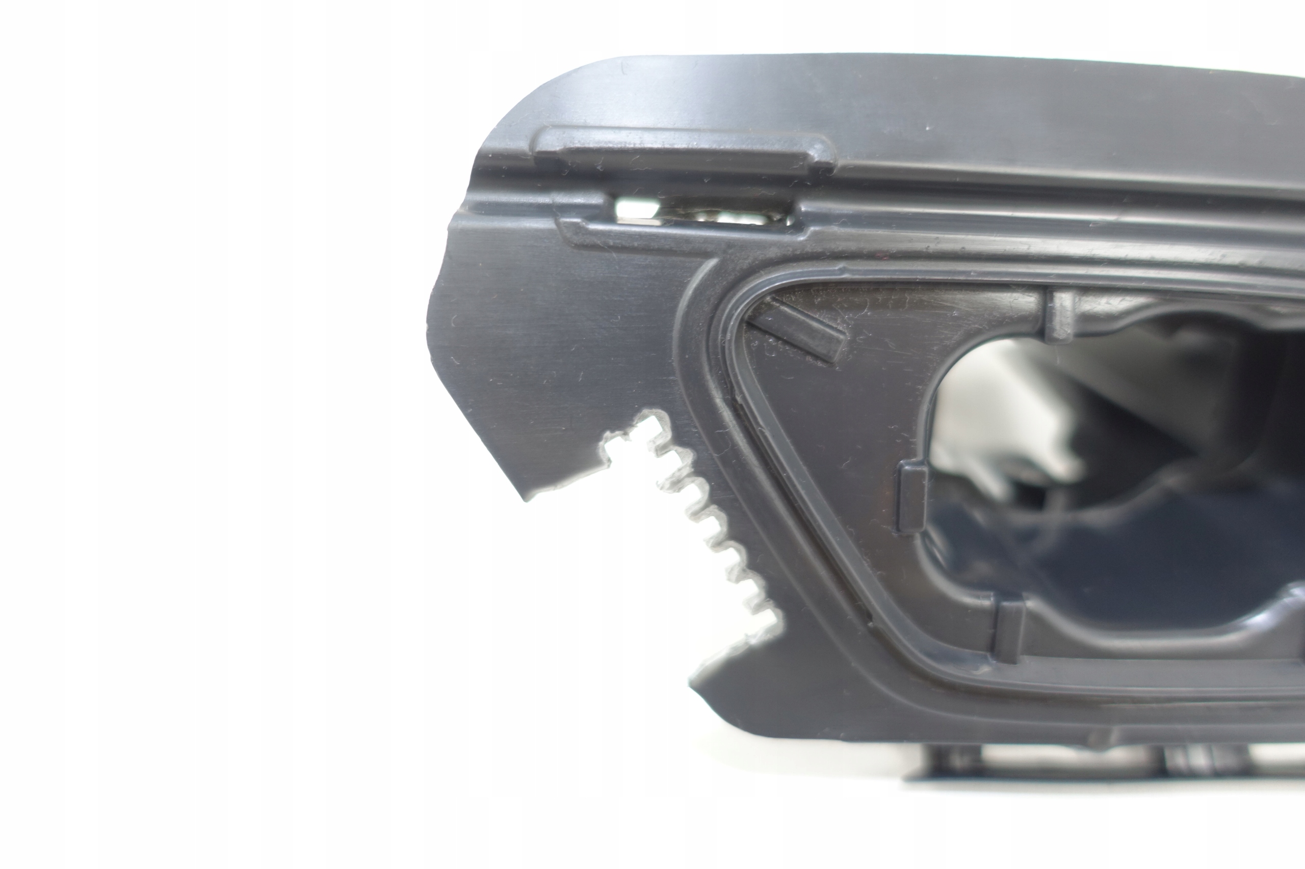 holder washer right SKODA SUPERB III 15-23 3V0807942A