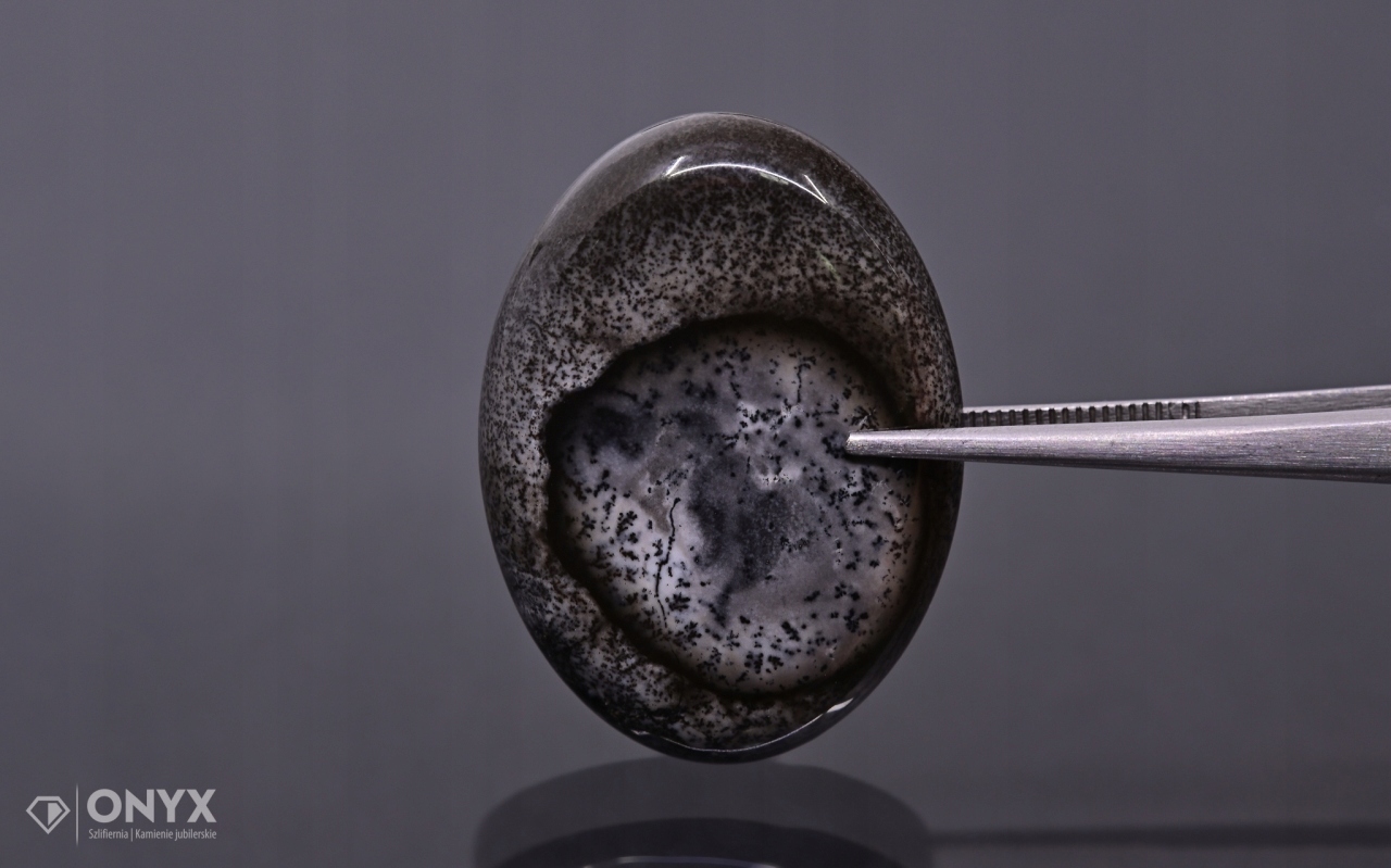 Dendritový achát z Turecka kabošon ovál 29,5x22 mm