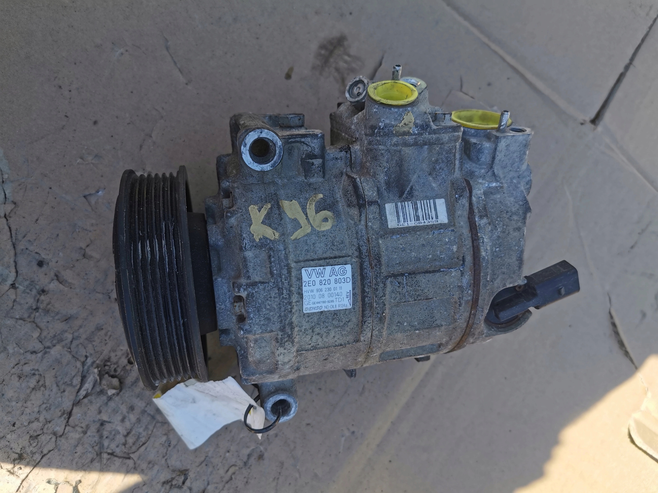 VW CRAFTER 2E0.820.803.D 2E0.820.803 2E0820803D 2E0820803 D compressor; KLIMA