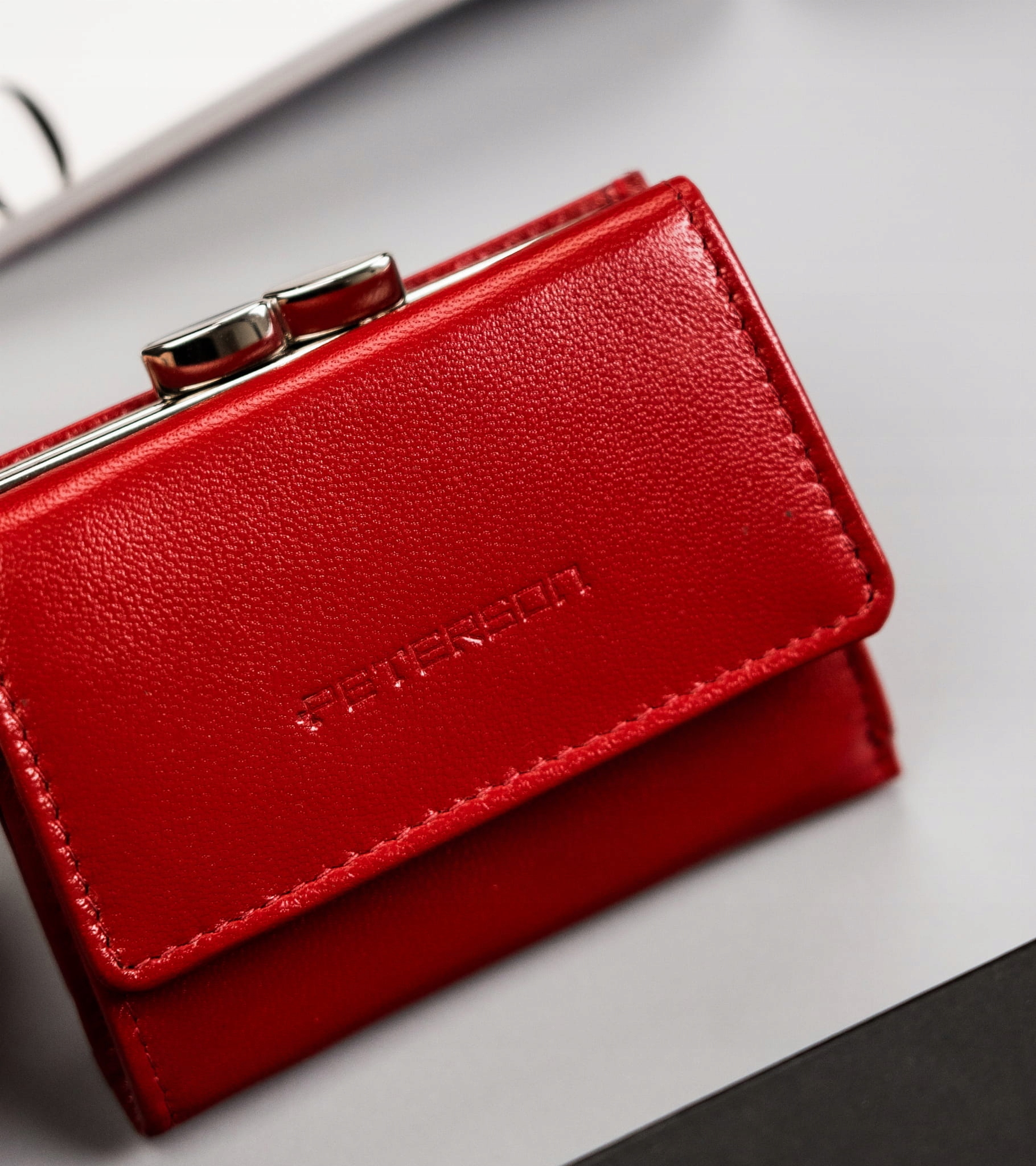 PETERSON portfel damski skórzany mały portmonetka Kolekcja PTN-GCL