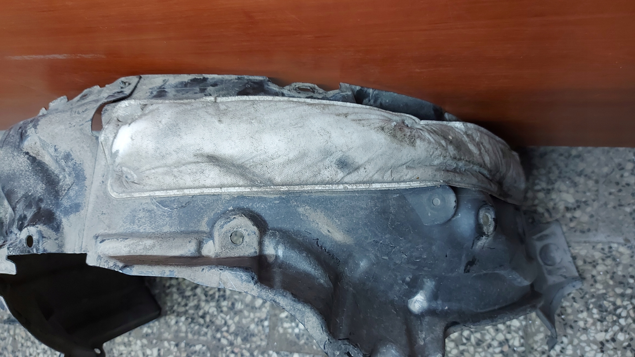 mudguard right front TOYOTA COROLLA E21 19- KOMBI HB