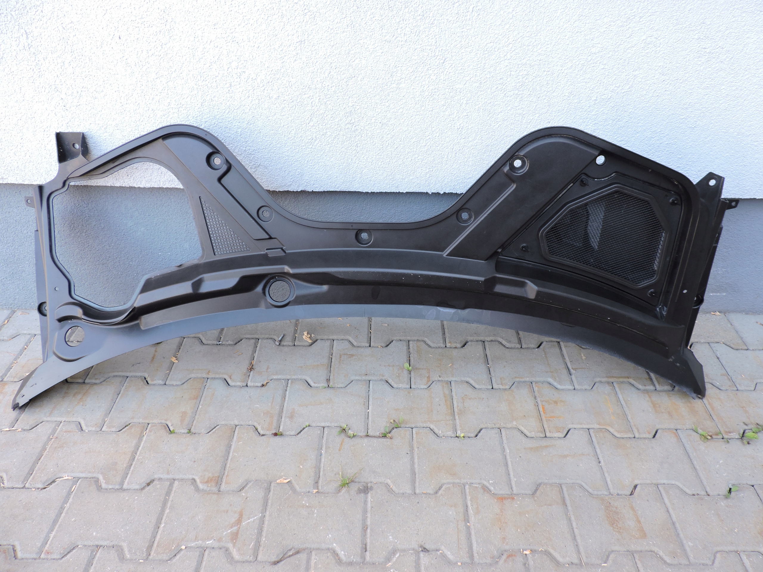 MASERATI GRANTURISMO M189 PODSZYBIE 670168182 Numer katalogowy części XX