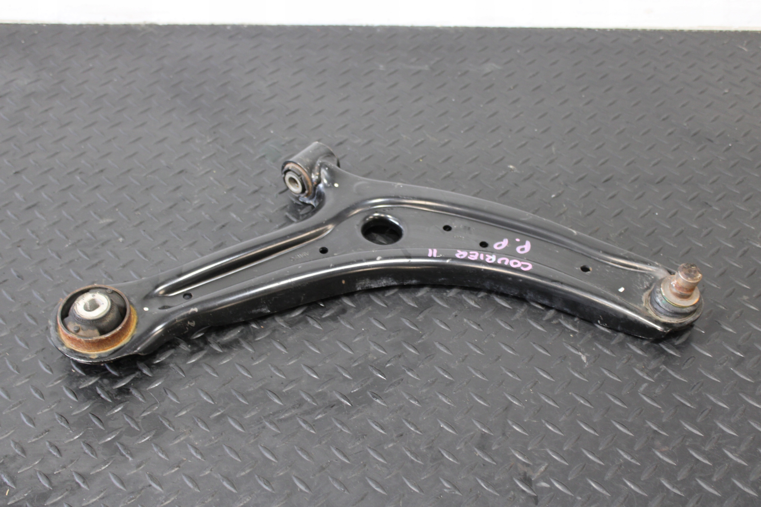 arm right front FORD TRANSIT COURIER MK2 2024