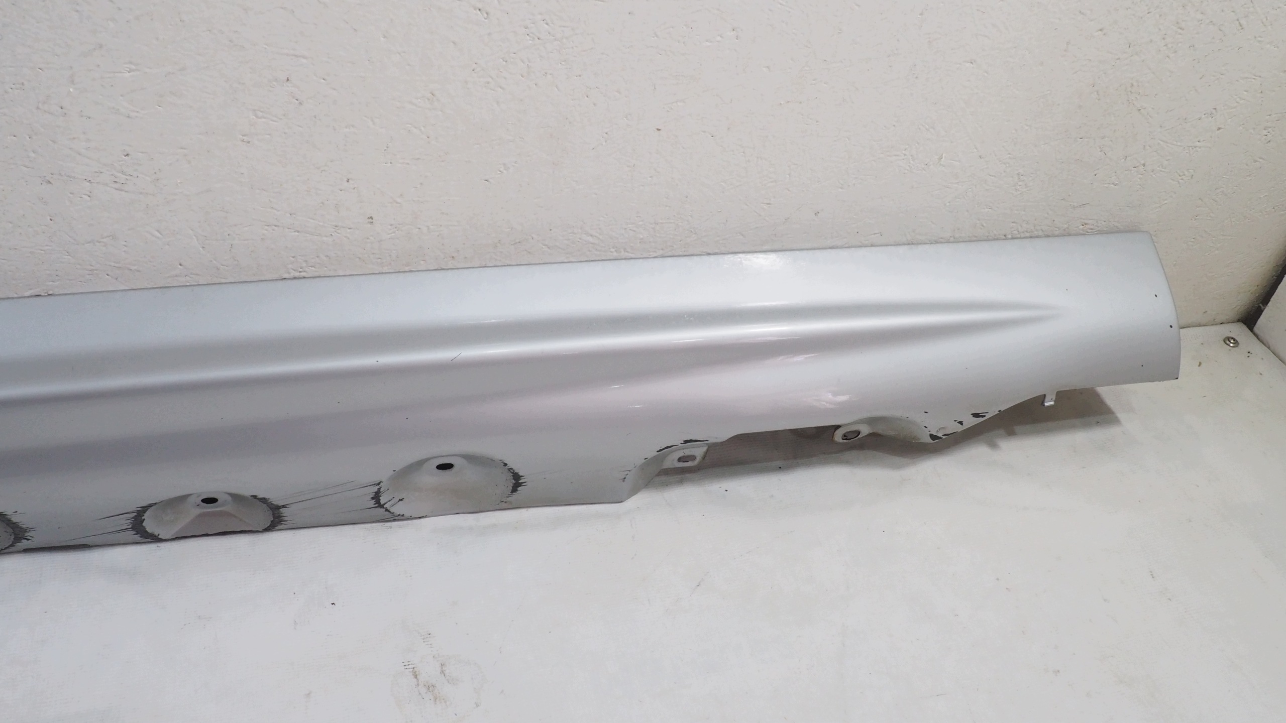 BMW 3 E46 moulding threshold left 8226117