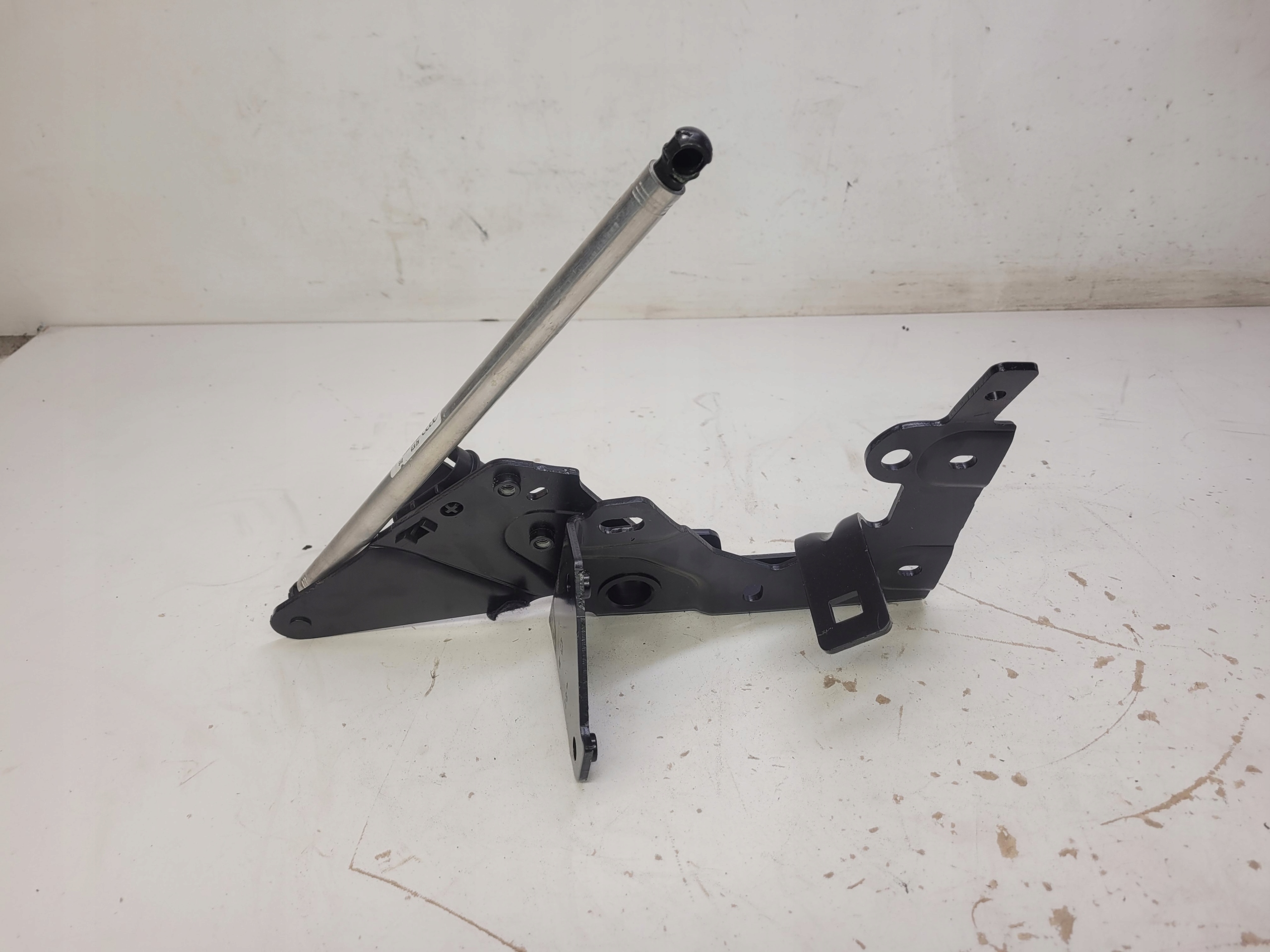 damper hinge bonnet right rear part AUDI A7 4G8827858S