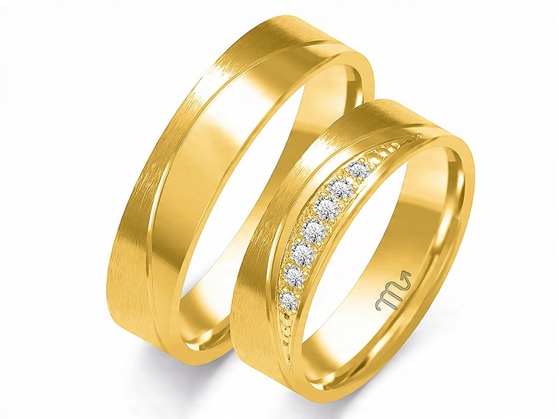 

Złote obrączki na ślub dla pary 8K 333 r 14 15 16