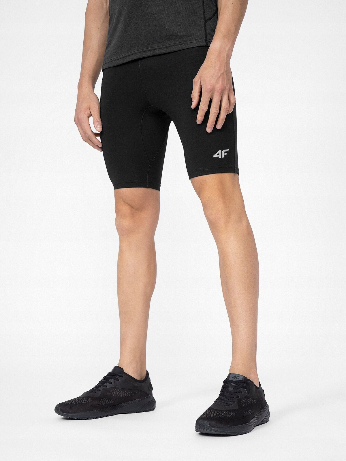 4F Spodenki Do Biegania Kolarki Czarne 4FSS22TFSHM107 R. S