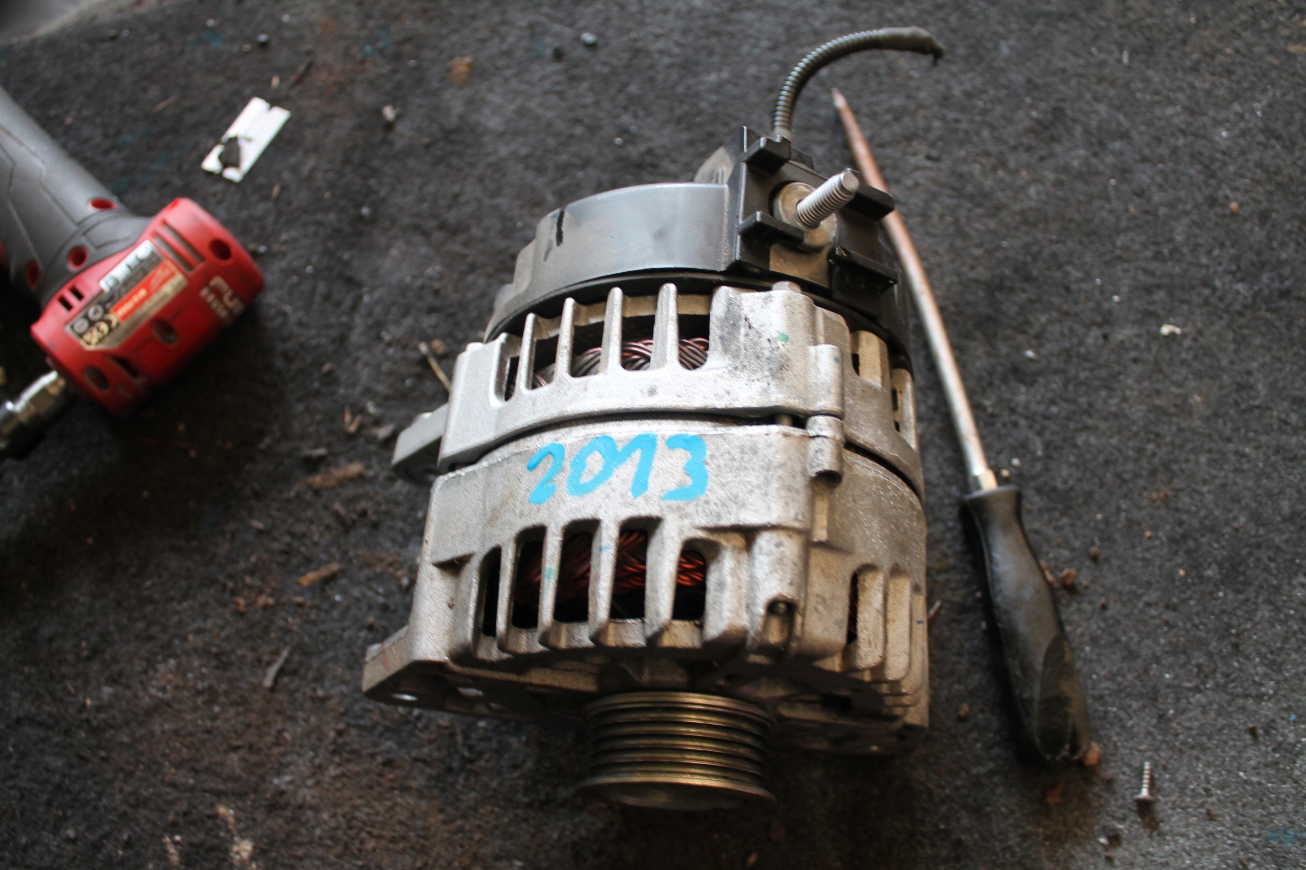 2013. alternator MERCEDES A0009063903