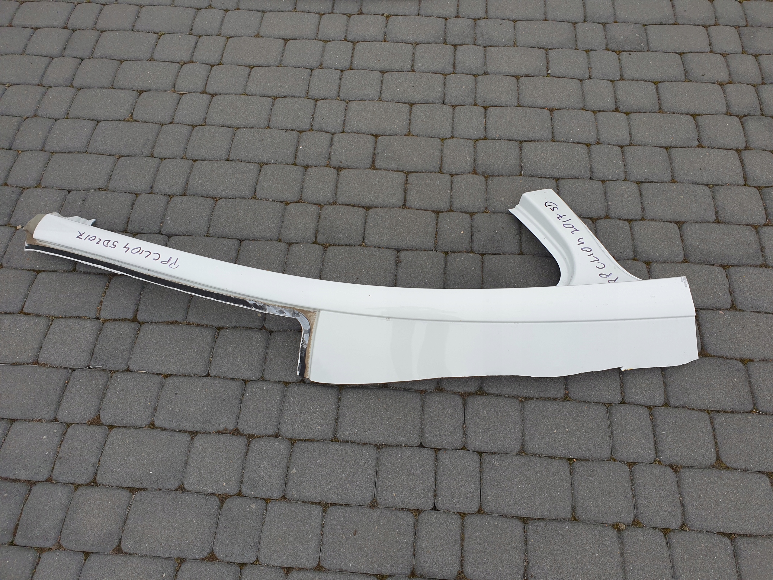 Säule DRZWIOWY dach dach RENAULT CLIO 4 IV 2013- P/L 5D HB
