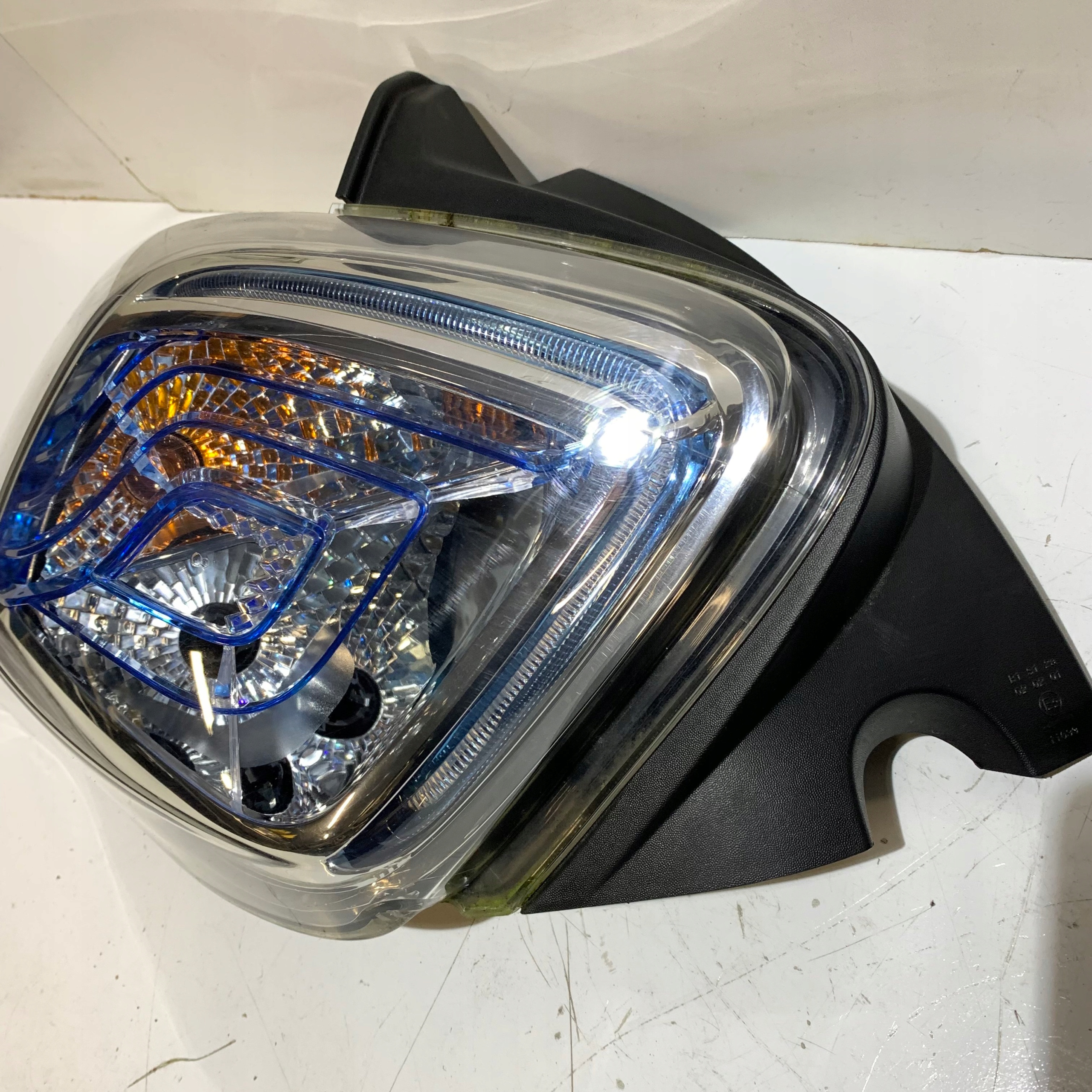 RENAULT ZOE LIGHT REAR LEFT REAR PART 265554013R