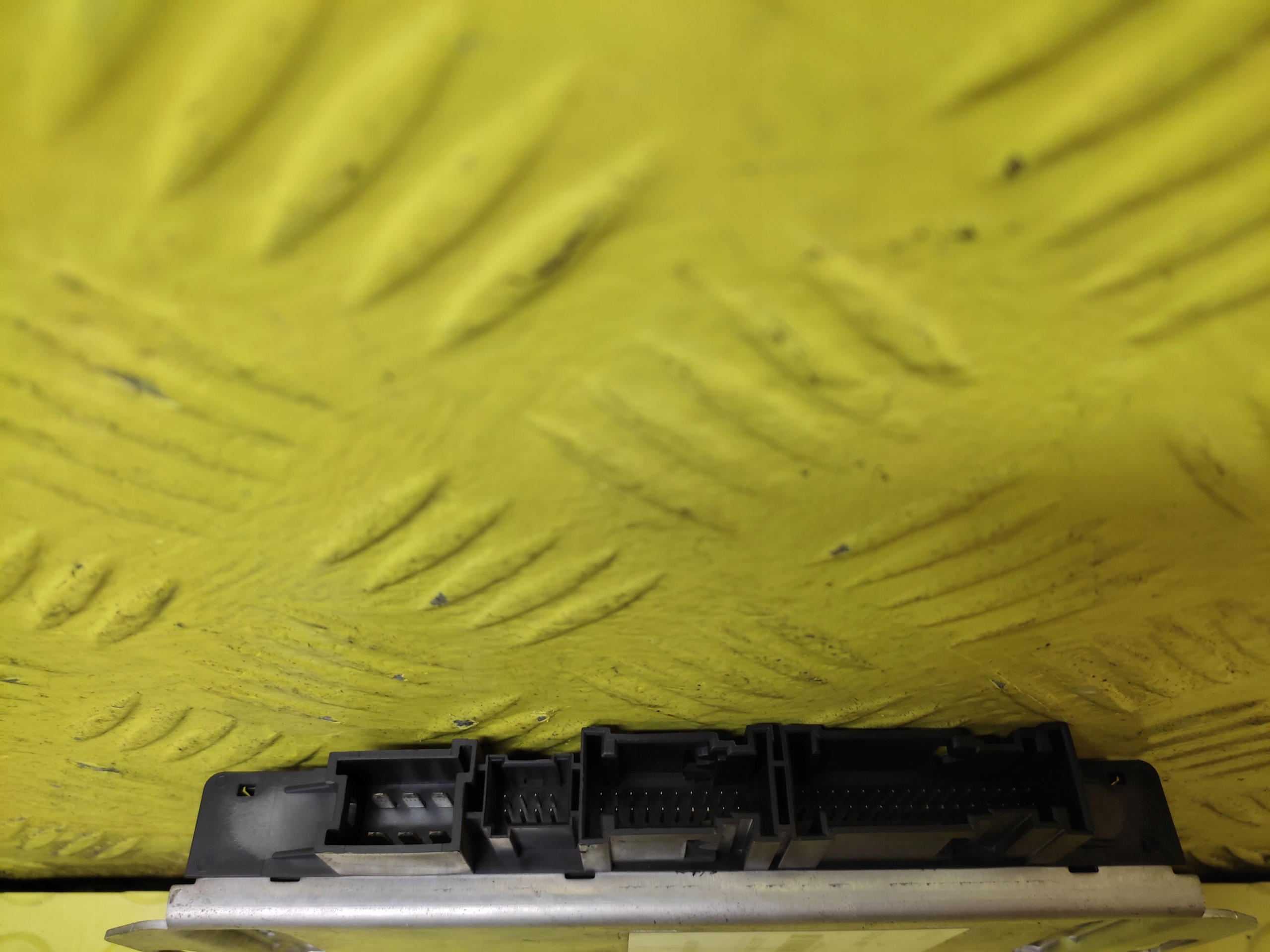 MERCEDES W220 control unit module A0315451532