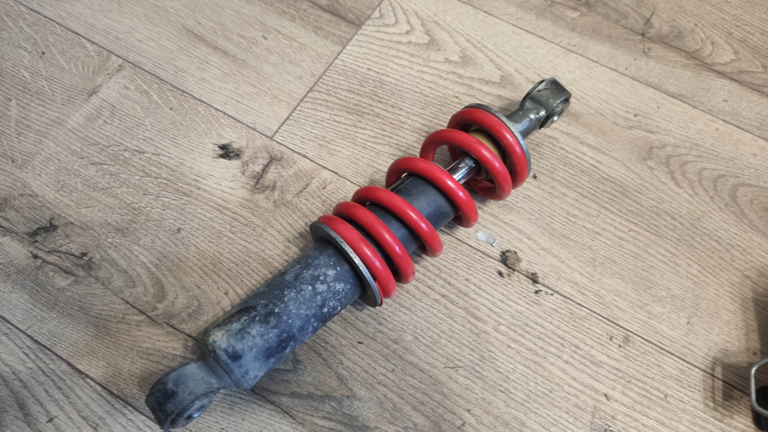 EU АМОРТИЗАТОР ЗАДНИЙ APRILIA RS4 4T 125 СМ