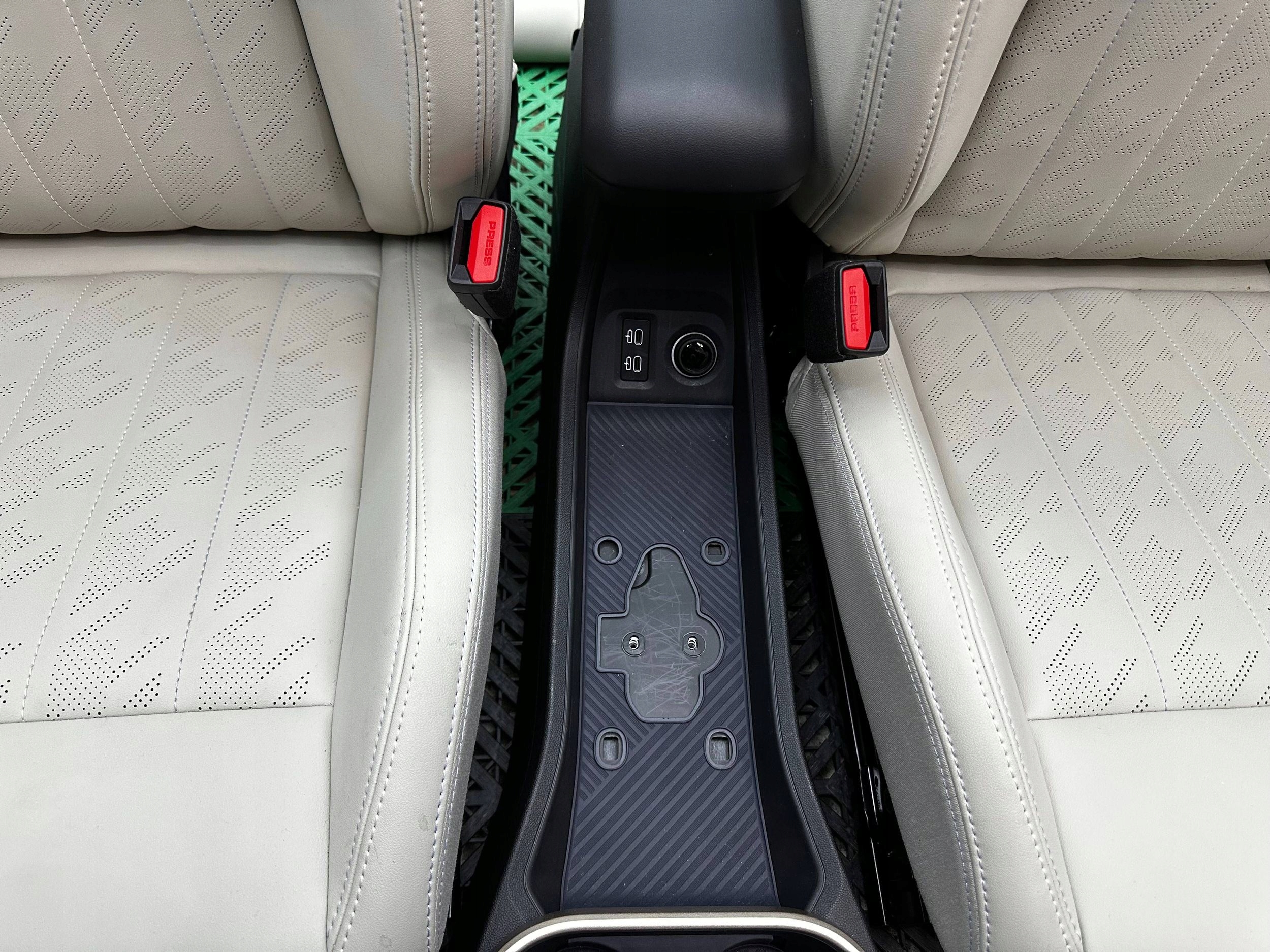 Komptel Sièges z boczkami Moyen Mini F66 COOPER C