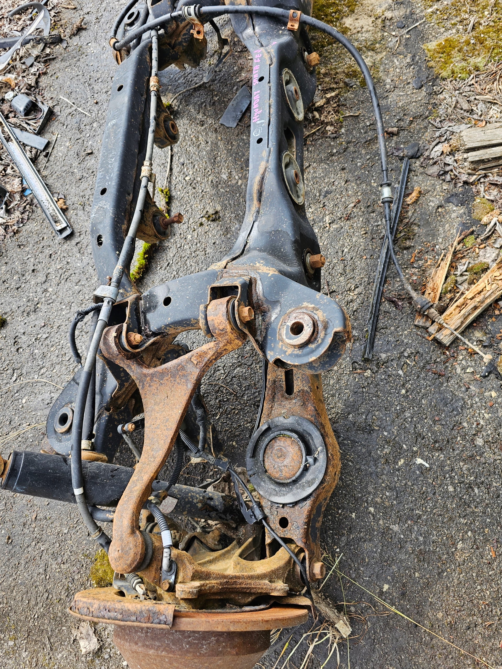 ZAWIESZENIE BELKA TYŁ HYUNDAI SANTA FE II 05'-15' Producent części Hyundai OE