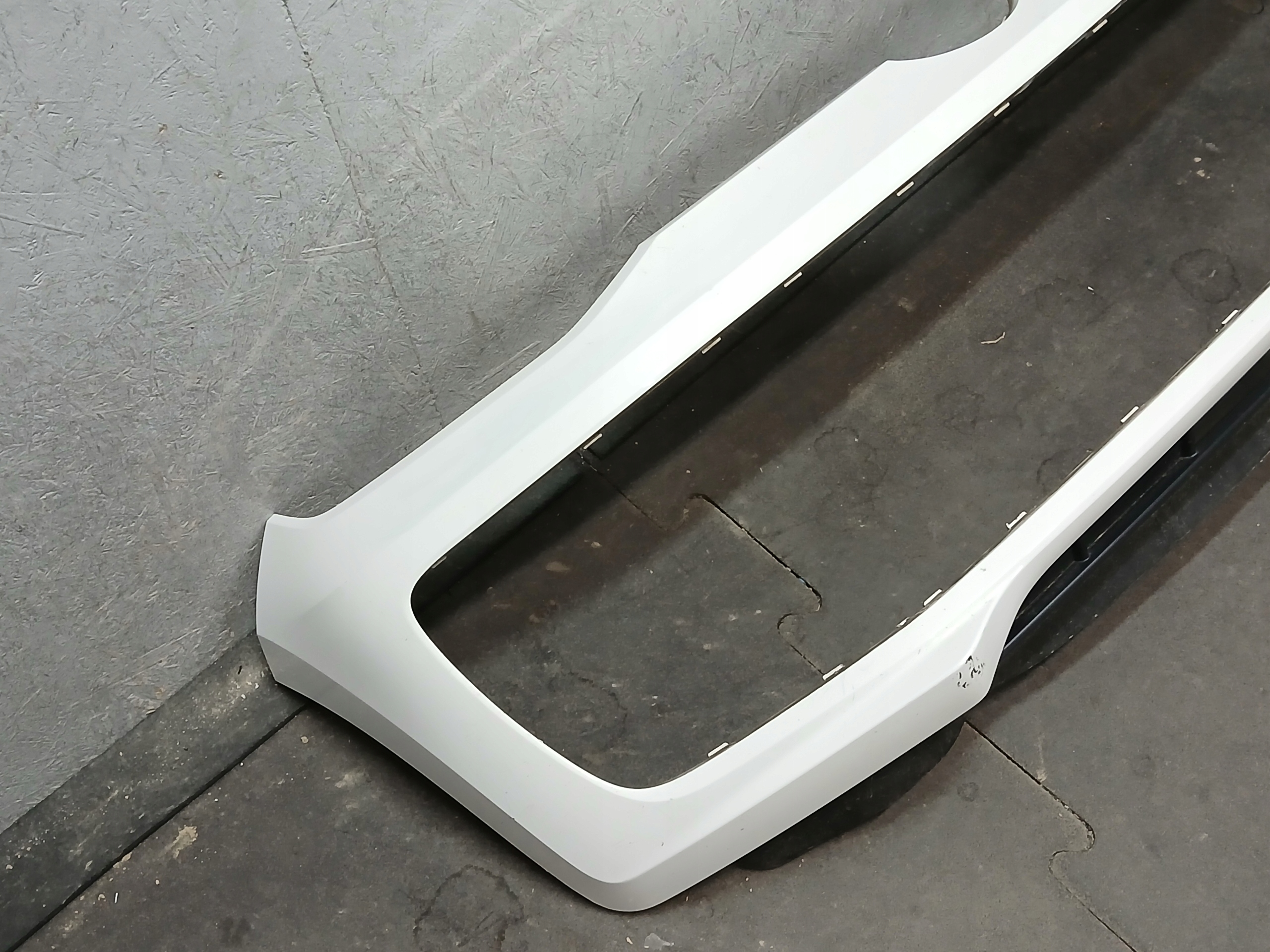 nárazník předek VW UP LIFT 1S