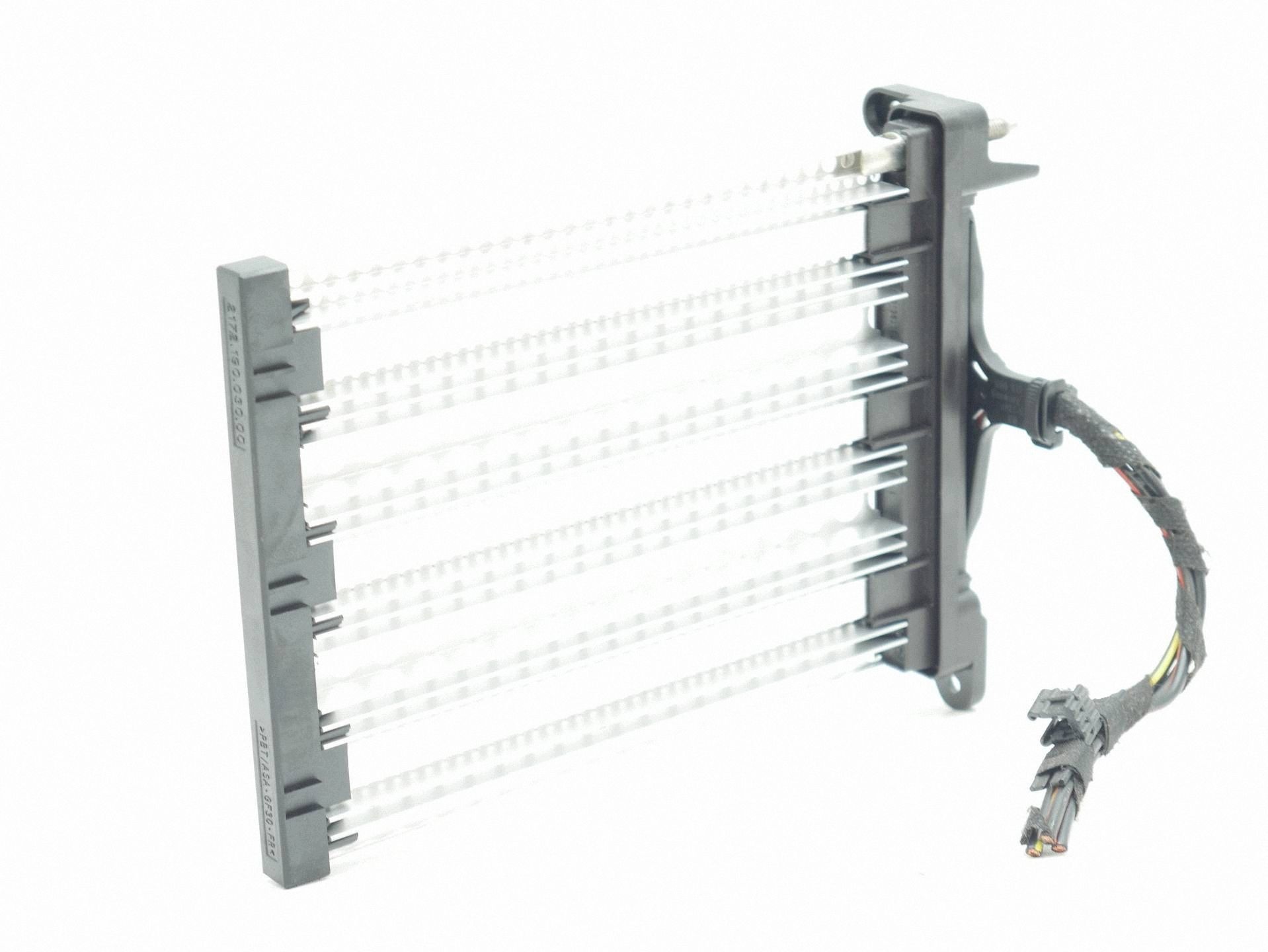 ohrievač elektricka VW PASSAT B8 5Q0963235C