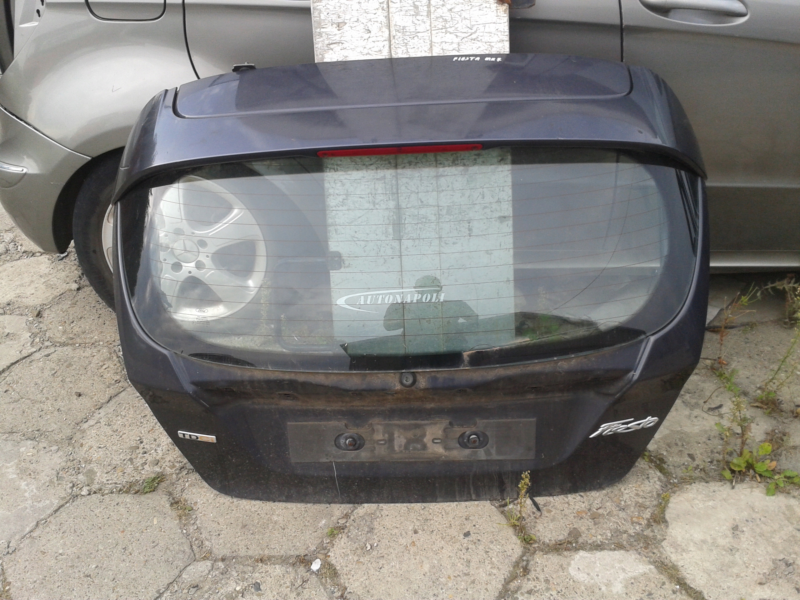 KLAPA TYLNA BAGAZNIKA FORD FIESTA MK7 5D