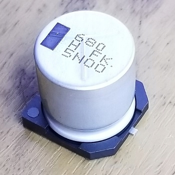 Kondensator elektrolityczny Smd 680uF, 50V, 105°C, LowESR