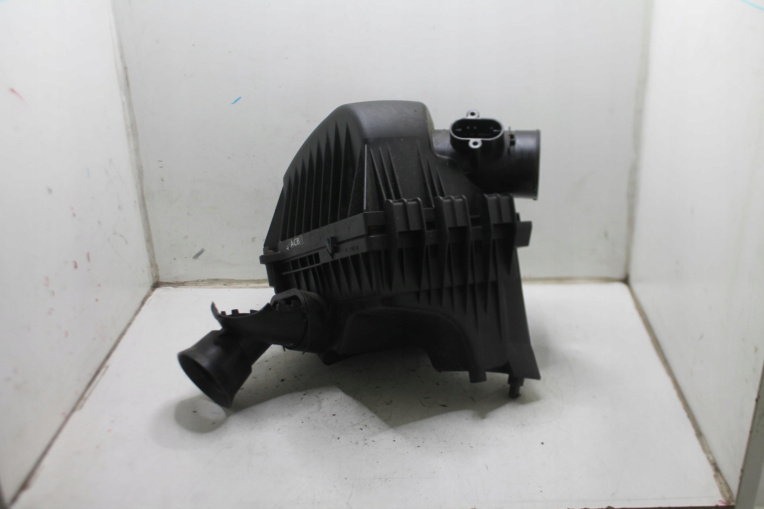 Gehäuse filter luft OPEL MOKKA 1.6 16V 12-19