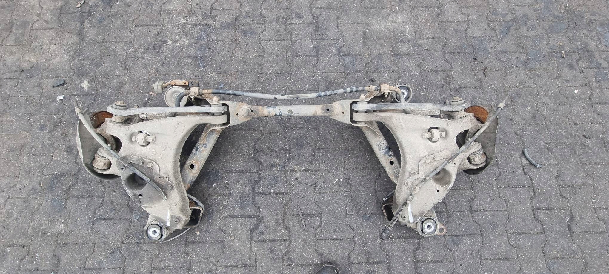 träger / Achsträger heck AUDI A4 B6 KOMBI