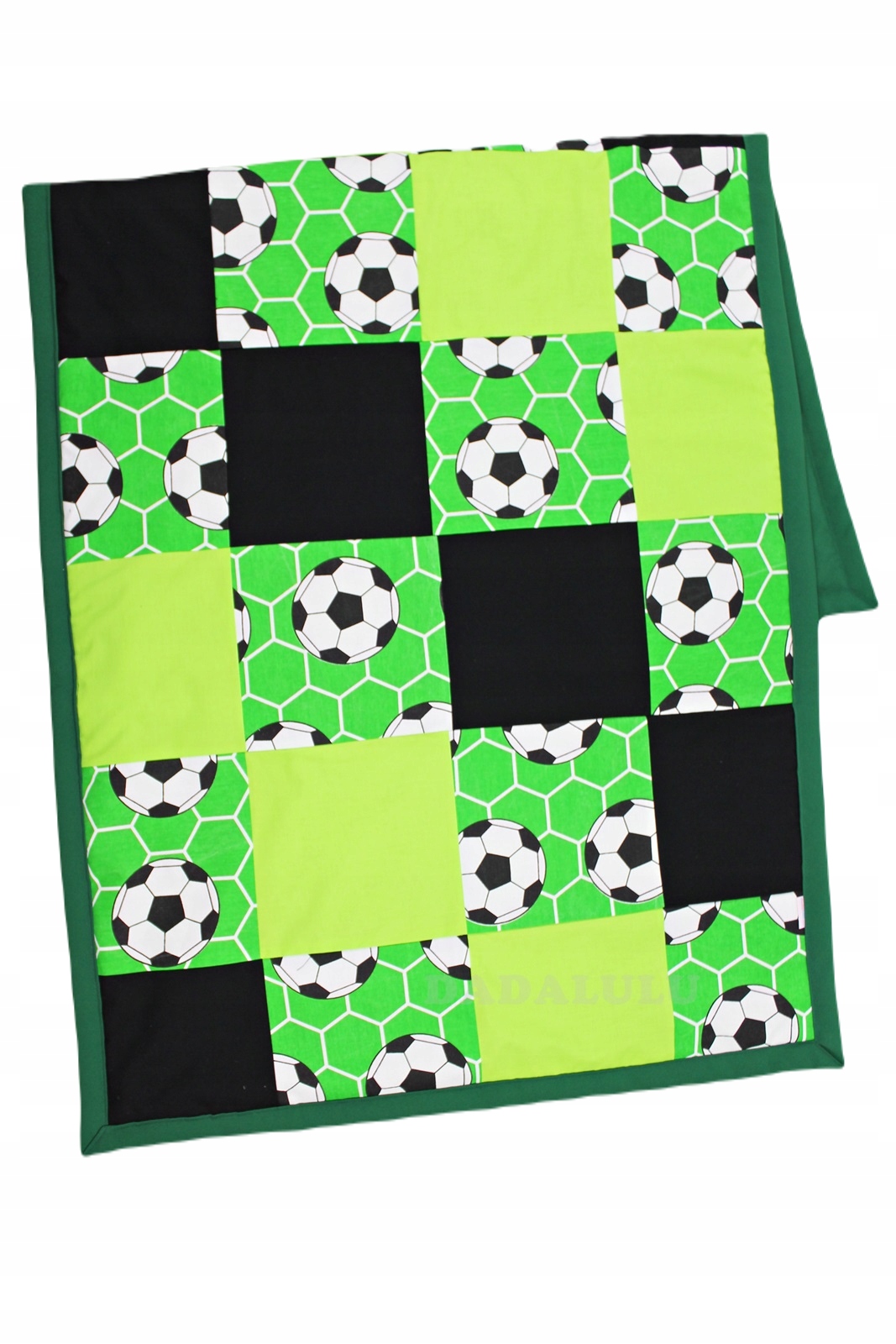 Přehoz na postel patchwork fotbalový míč 160/200 cm 100% bavlna