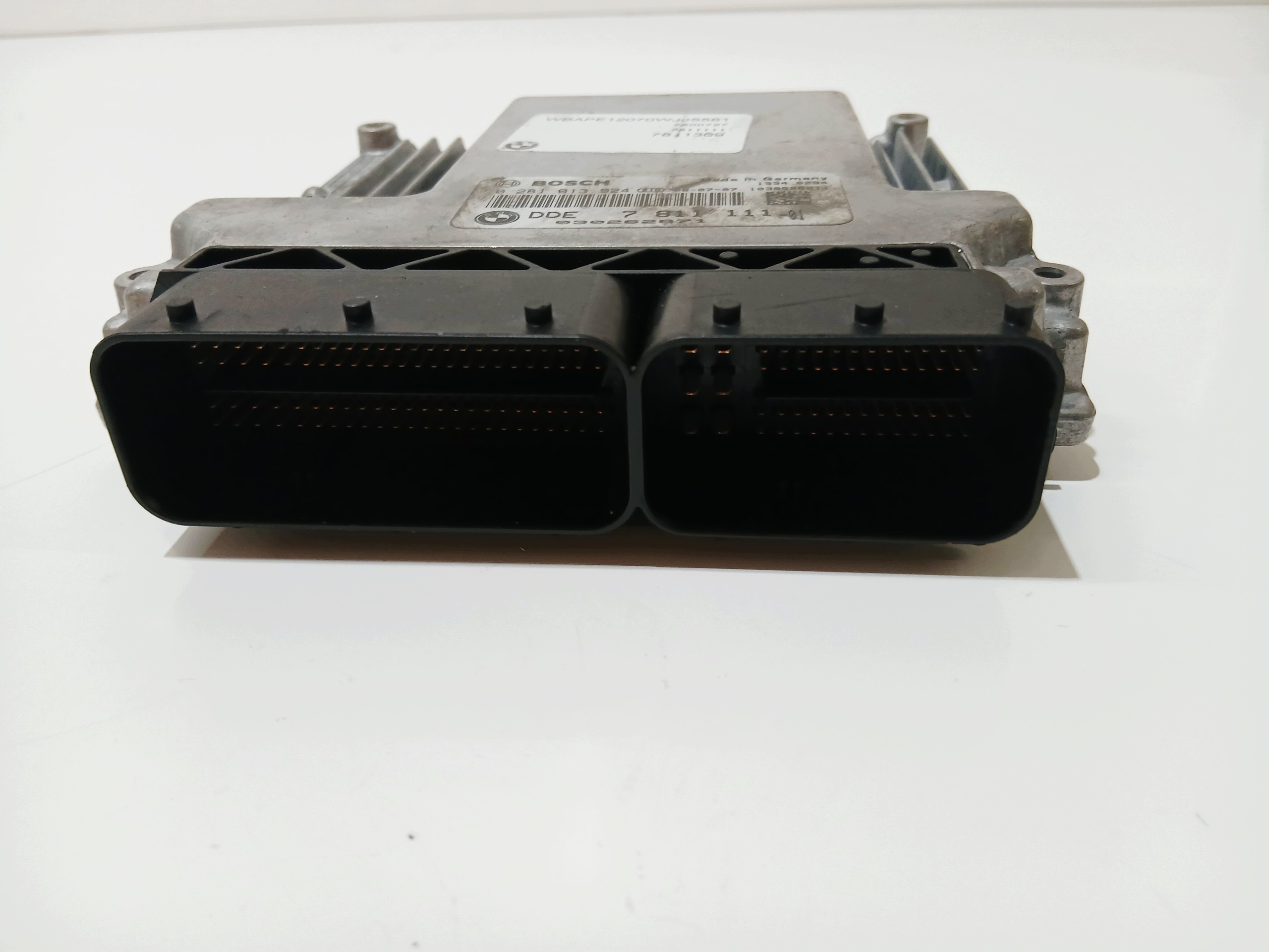 computer control unit of the engine BMW X3 E83 LCI N47 7811111