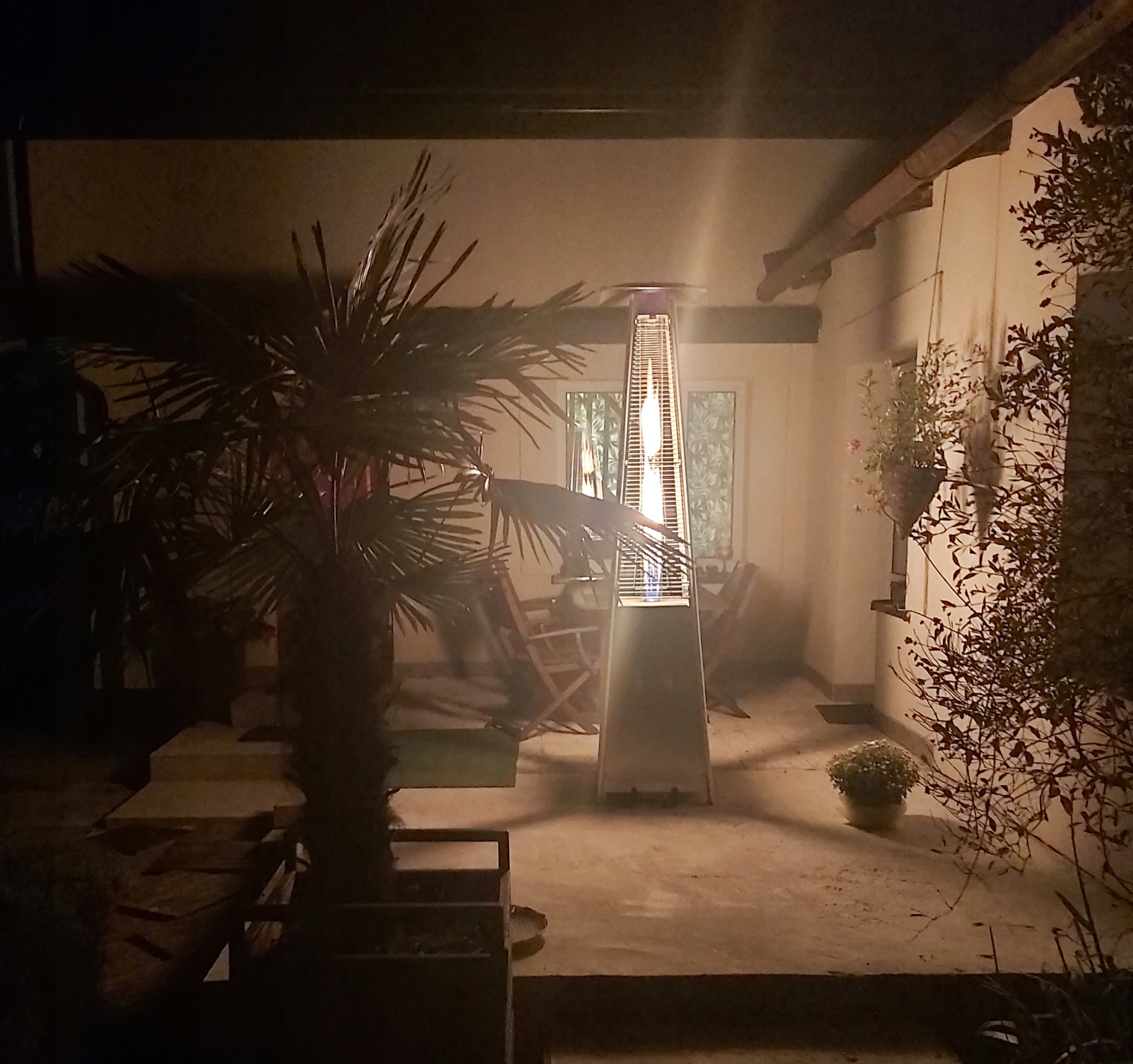 Promiennik gazowy grzewczy tarasowy CZGB-I Styl nowoczesny