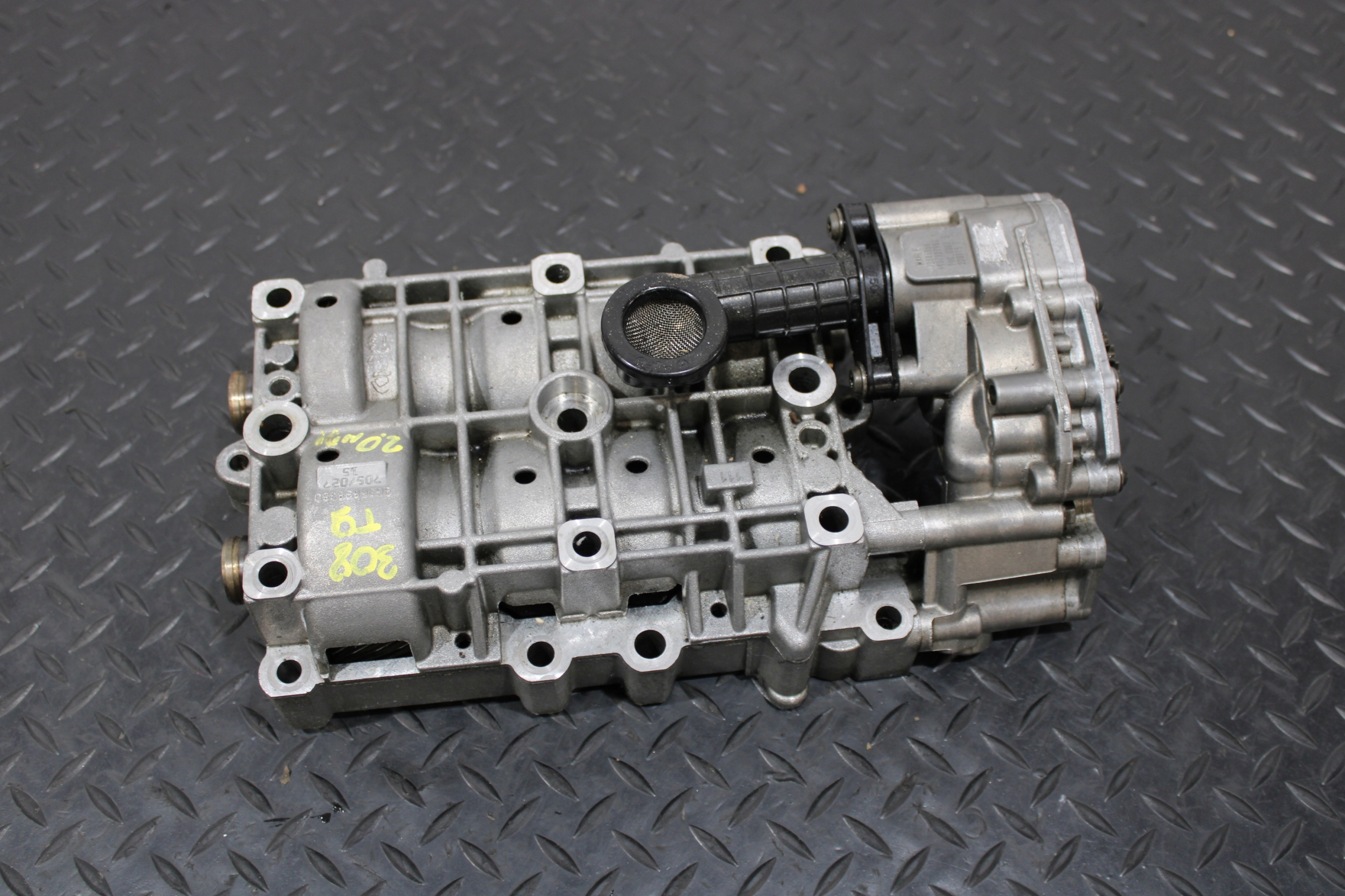 Ölpumpe PEUGEOT 308 II T9 9636898380