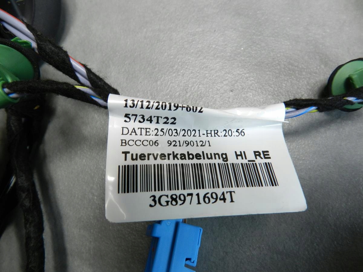 VW ARTEON bundle door right rear part 3G8971694T