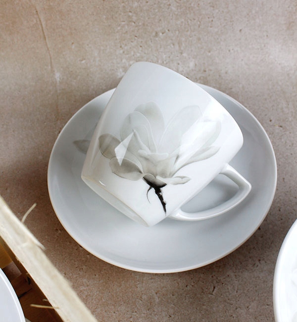 

Lubiana Magnolia Filiżanka 350 ML Spodek 17,5 CM