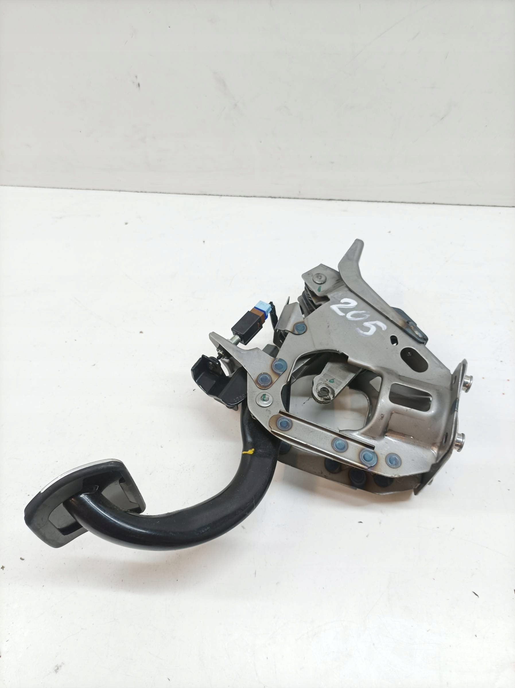 PEDAL freno Infiniti Q50 e (2013- )