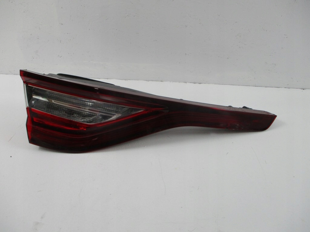 light RENAULT Megane 4 IV left to the bonnet