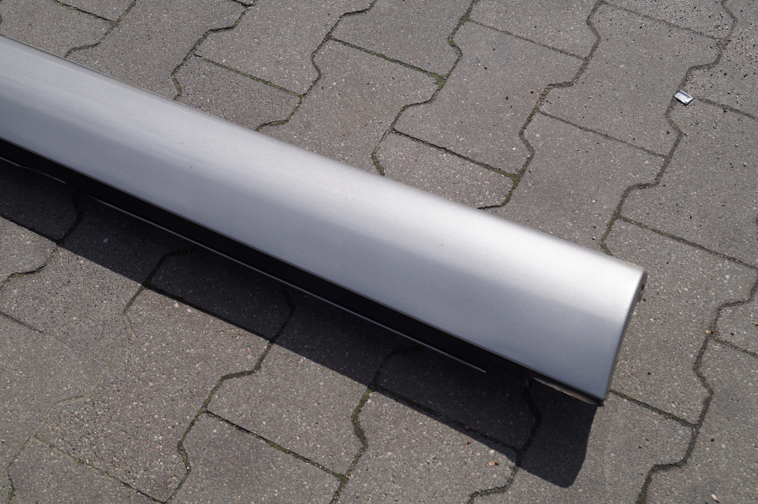 moulding threshold right MERCEDES C-KLASA W203 203 723