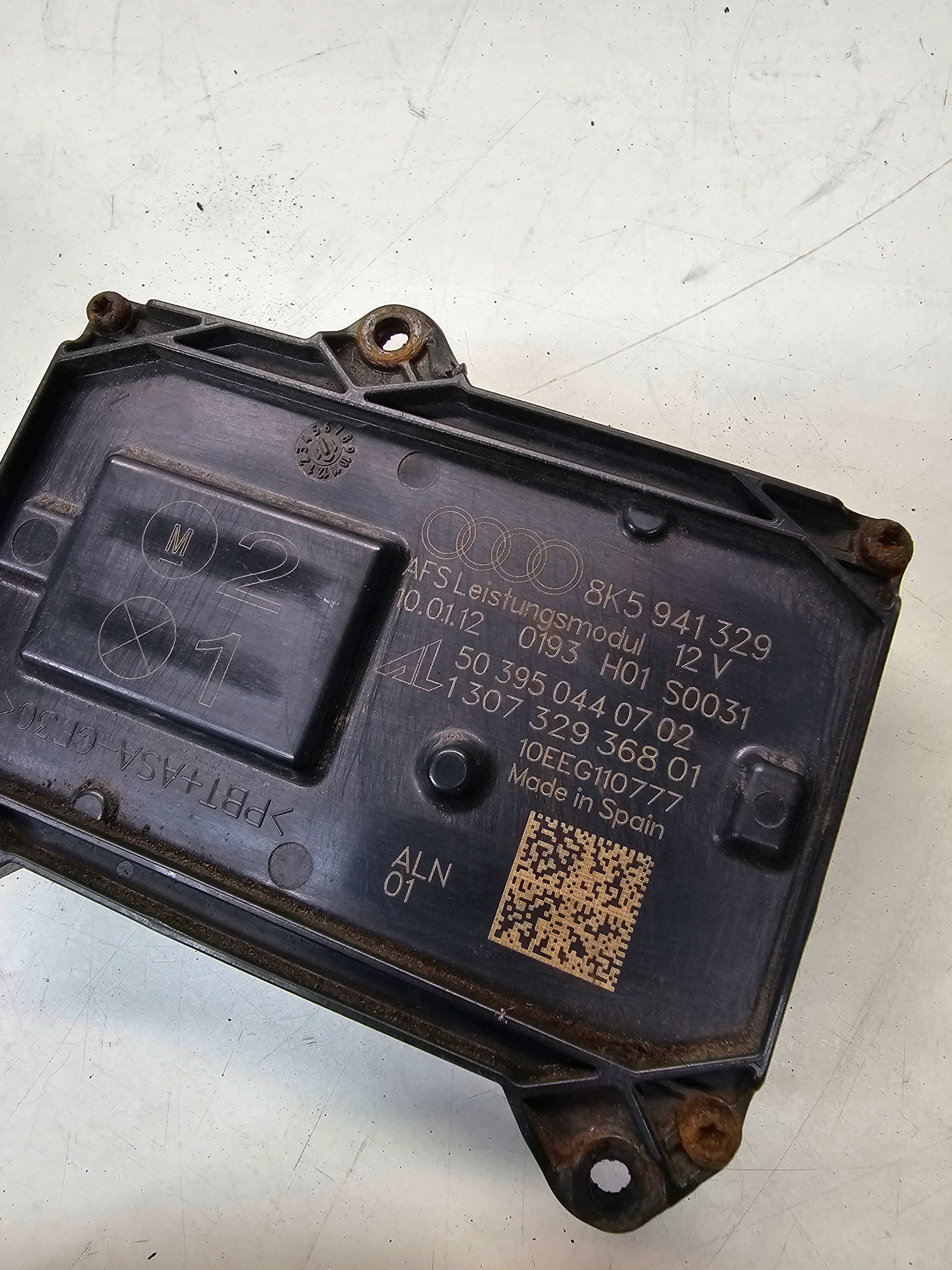 control unit module steering REFLEKTORA AUDI A4 B8 A5 8T LIFT 8K5941329