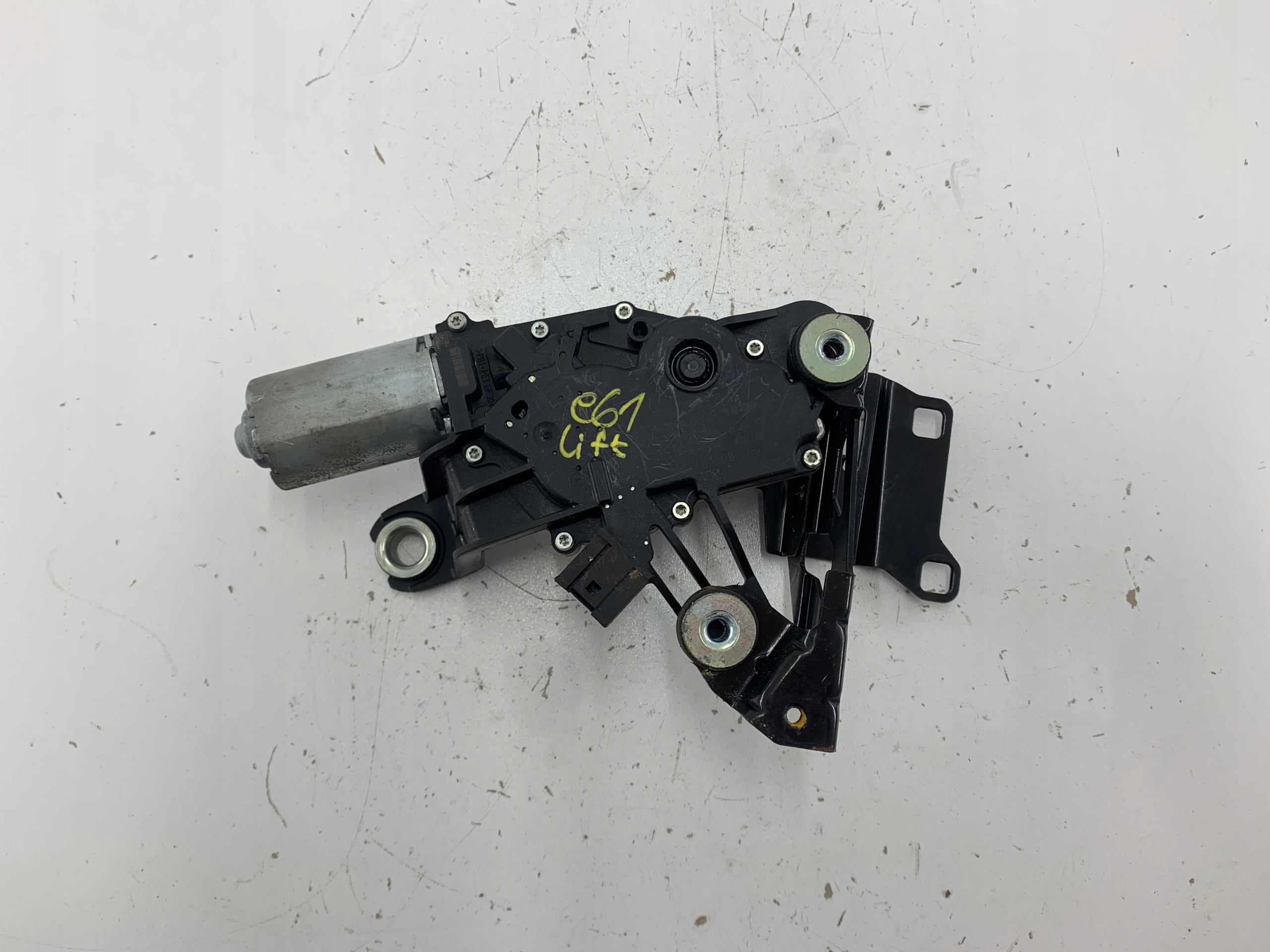 BMW E61 E60 LIFT Wischergestänge heck 1397220