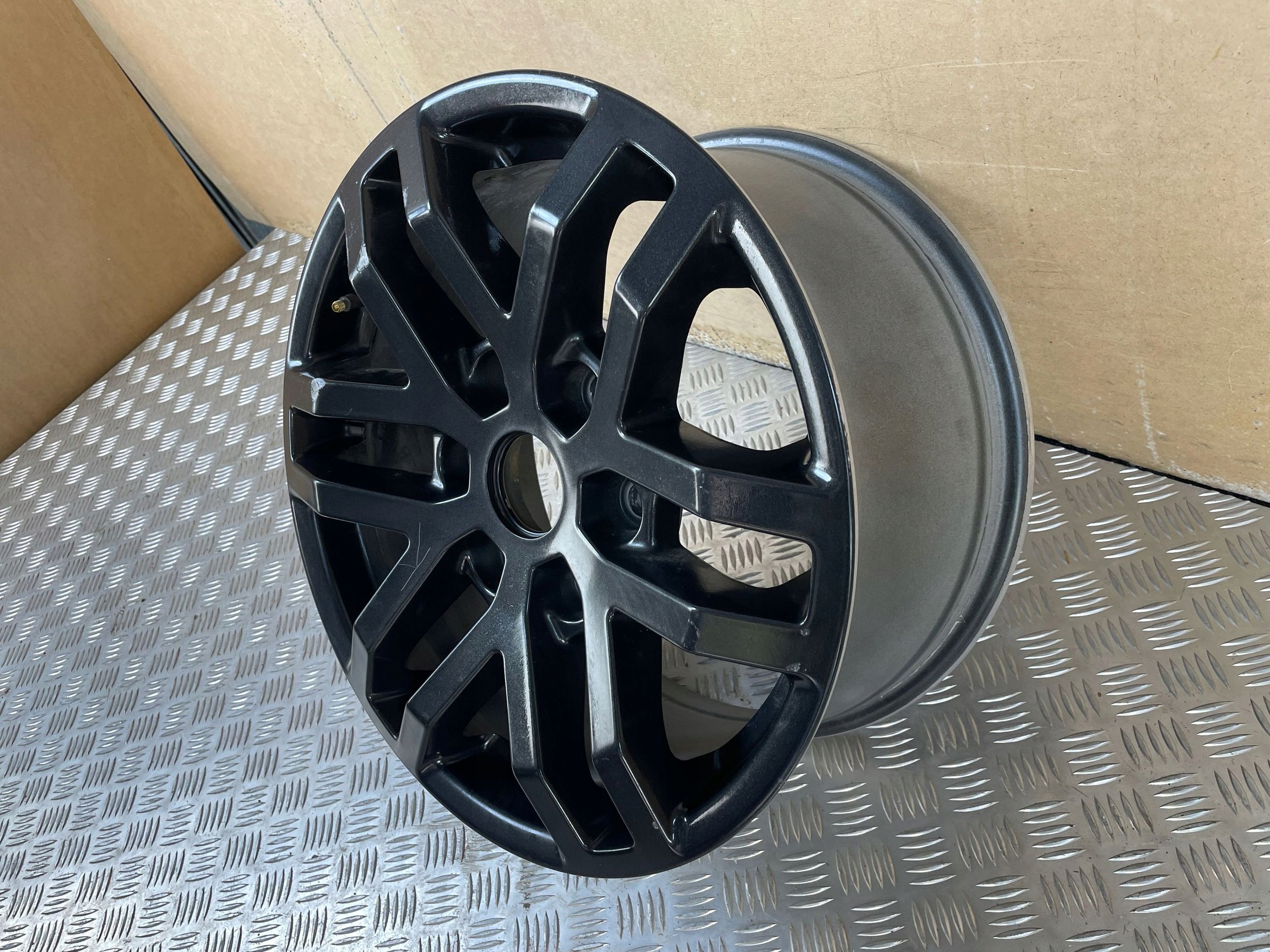 disk hliníkový disk FORD RANGER RAPTOR 17" 8,5 ET55 6X139.7 JB3C1007M