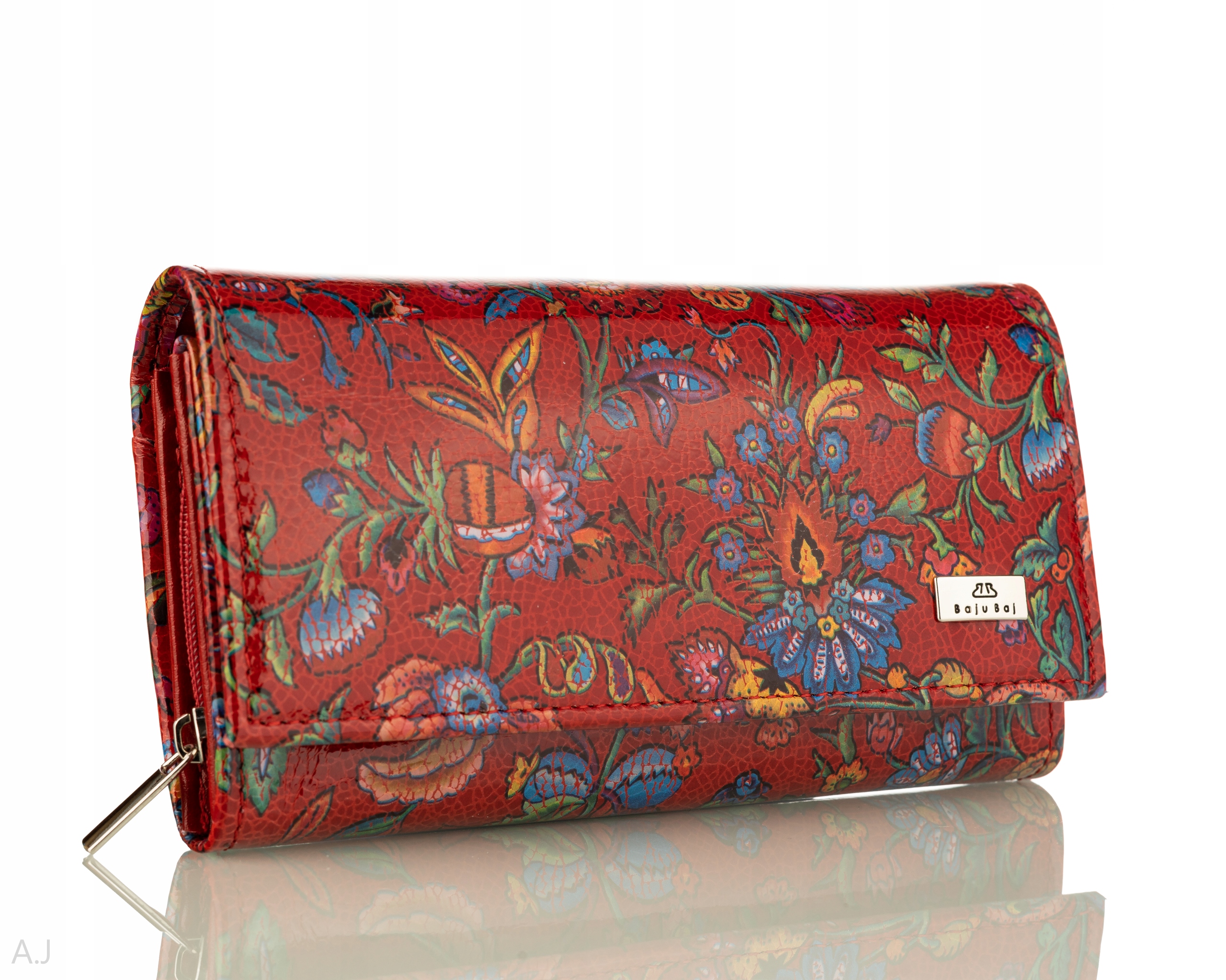 

Portfel Damski Skórzany Duży Zamek Kwiaty Skóry