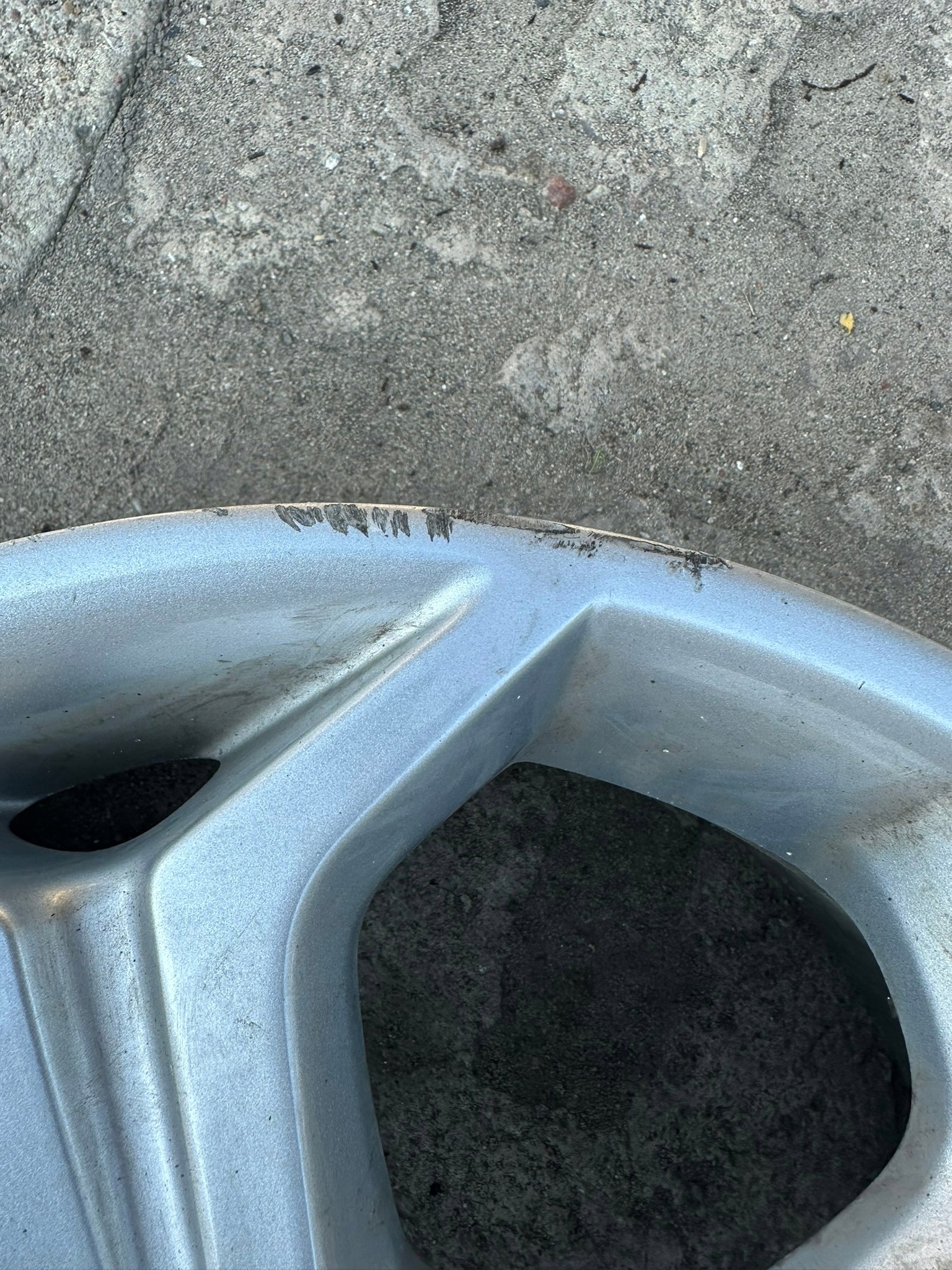 FORD B MAX disk hliníkový 17" 4X108 ET40