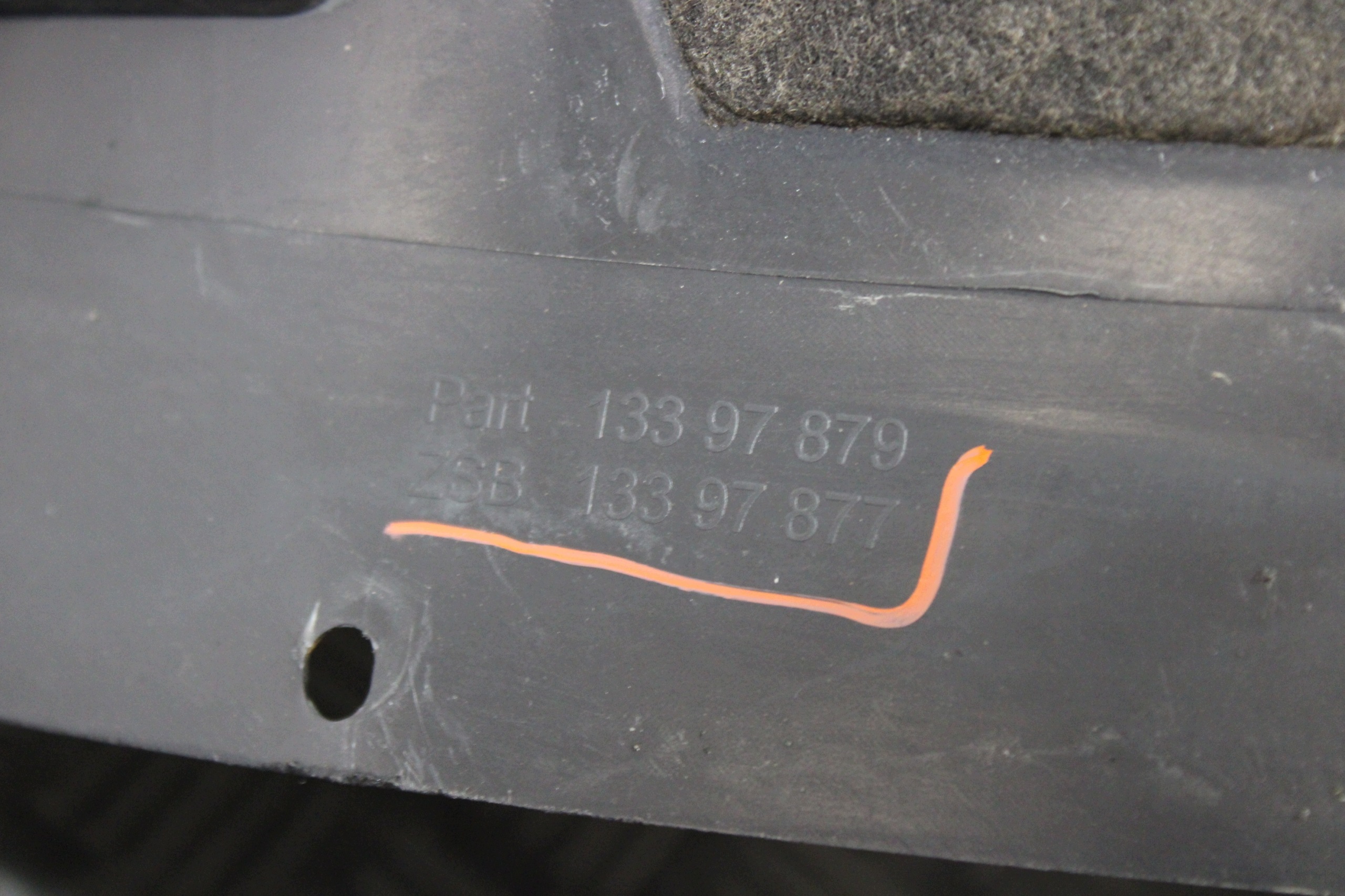 mudguard left front 13397879 OPEL MERIVA B LIFT 1.6 CDTI