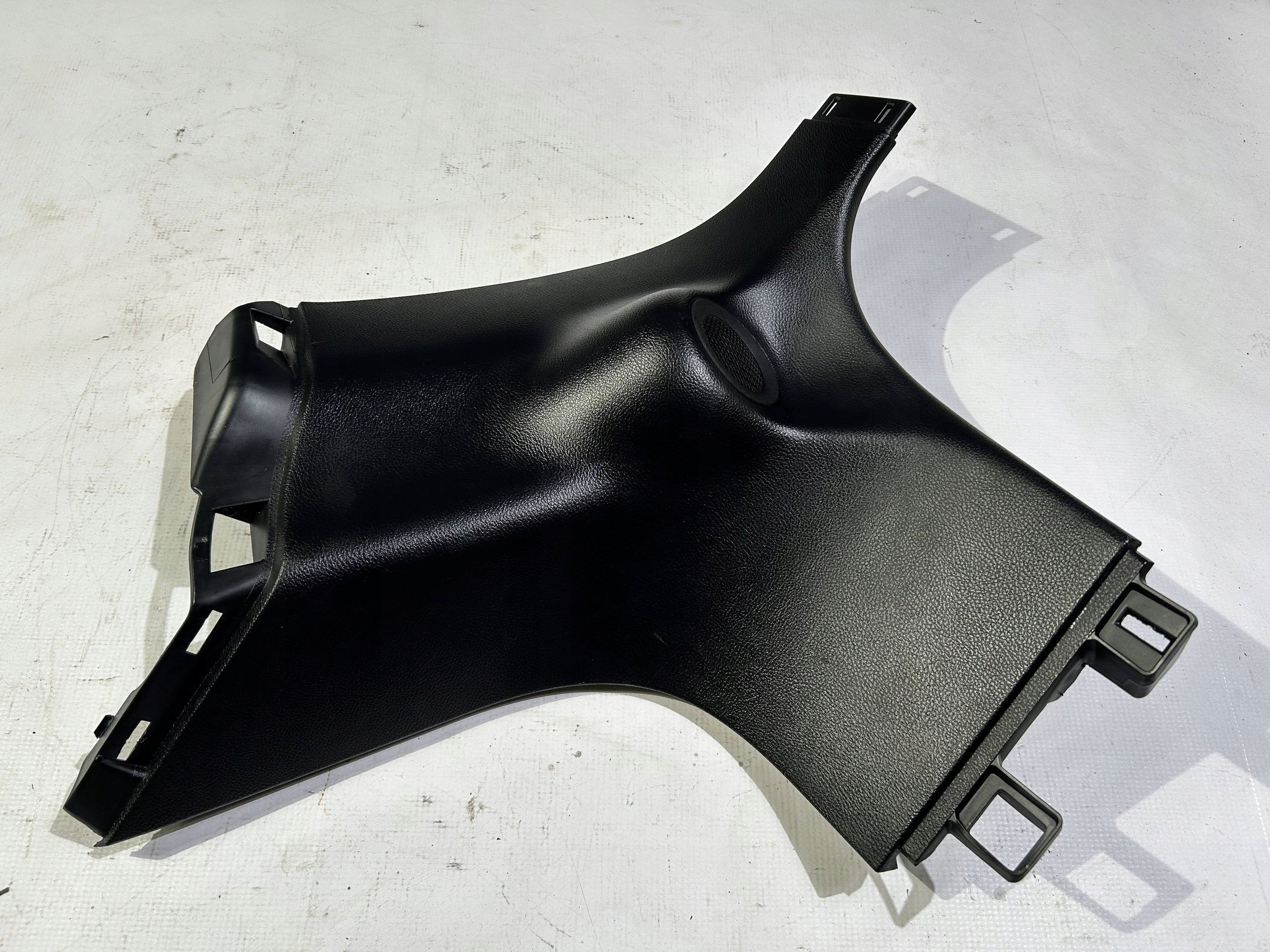 side slupka D cover right Jeep Grand Cherokee 2011r