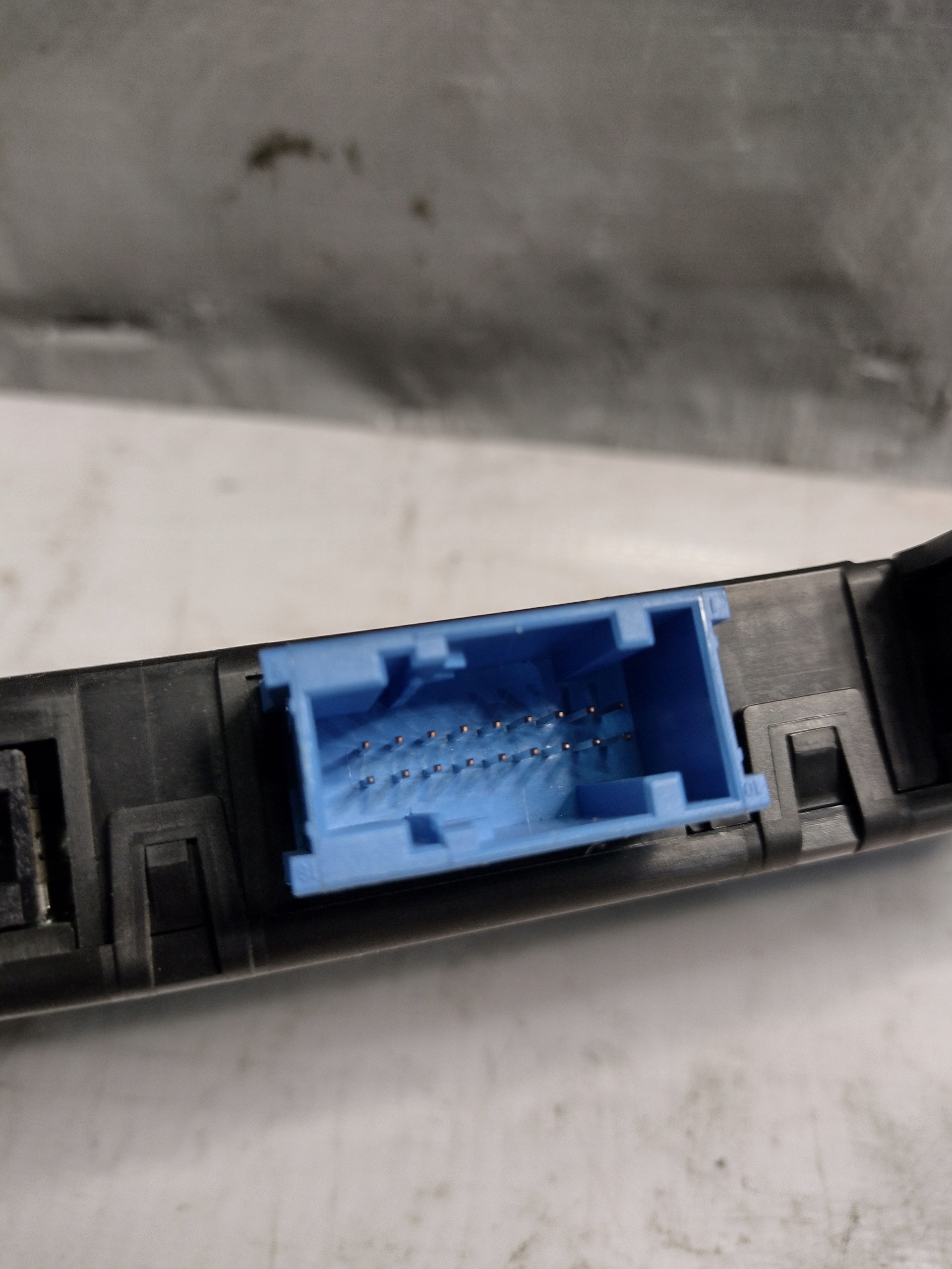 control unit comfort control unit BMW F11 2,0D OE 9267516