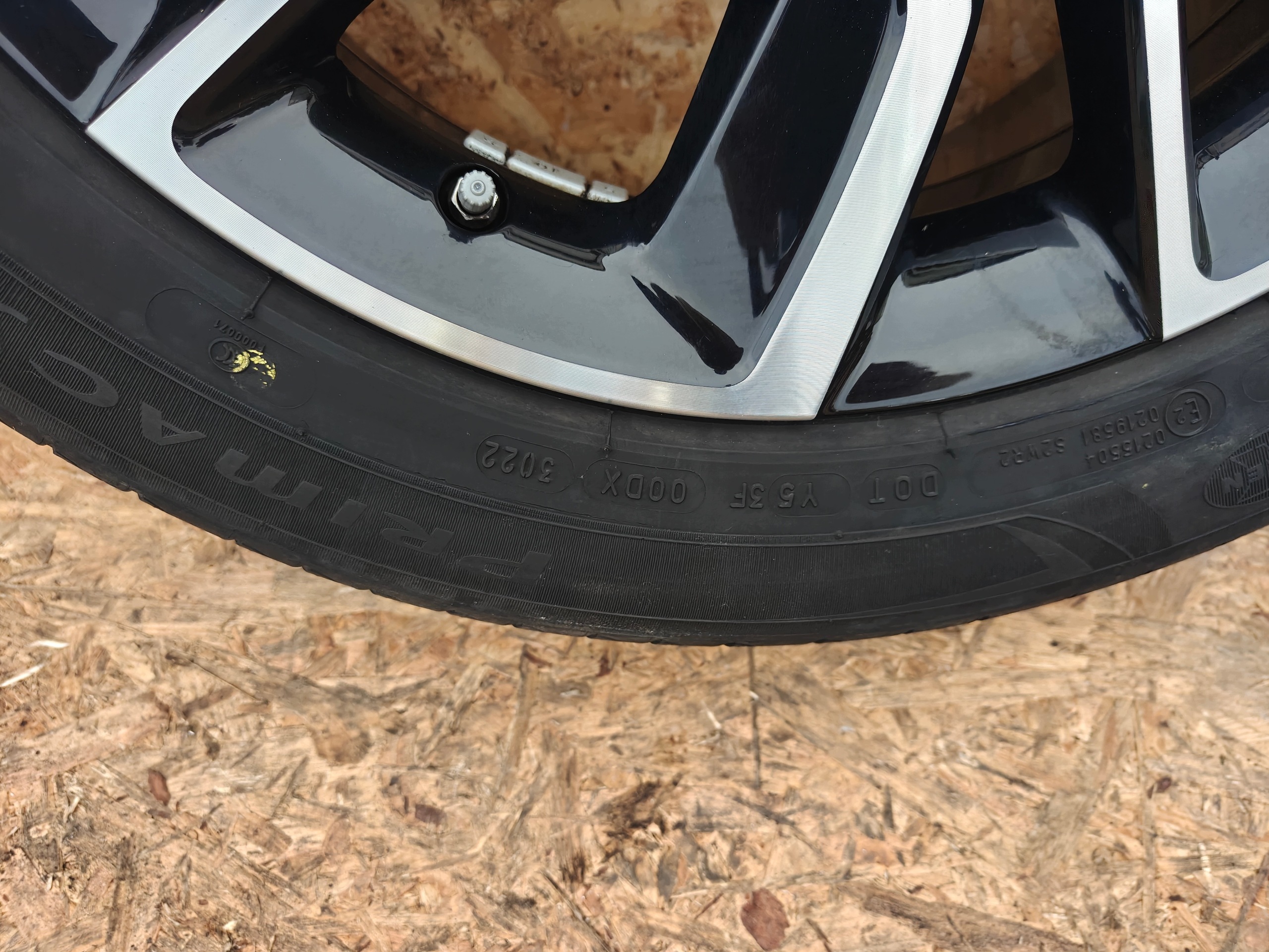 ruote cerchi MG ZX MICHELIN PRIMACY 3 215 55 17 7Jx17 ET41 10598024 2022 anno
