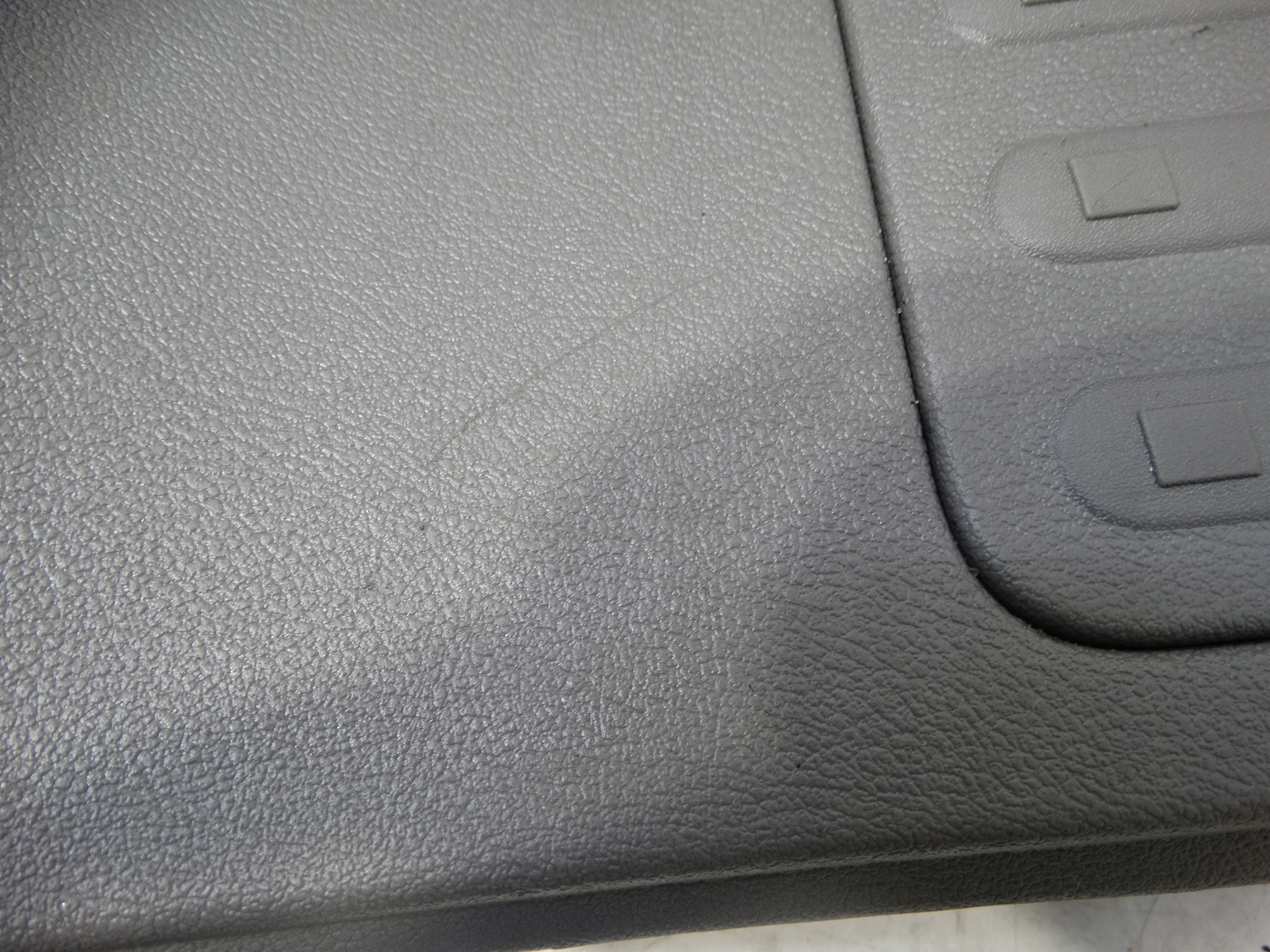 STOPIEN threshold right front VOLKSWAGEN T5 MULTIVAN 7H5863736D