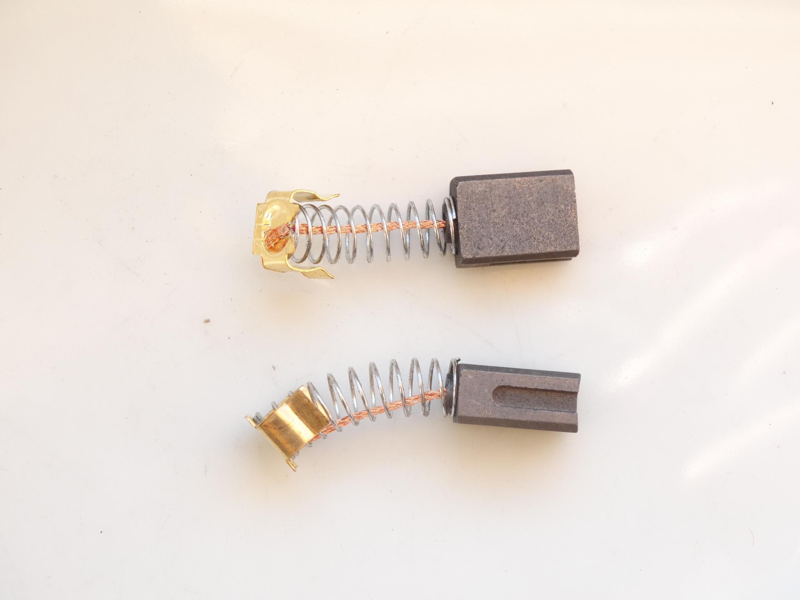 

Szczotki węglowe Einhell Th-rh 800 TC-RH800 6x9X12