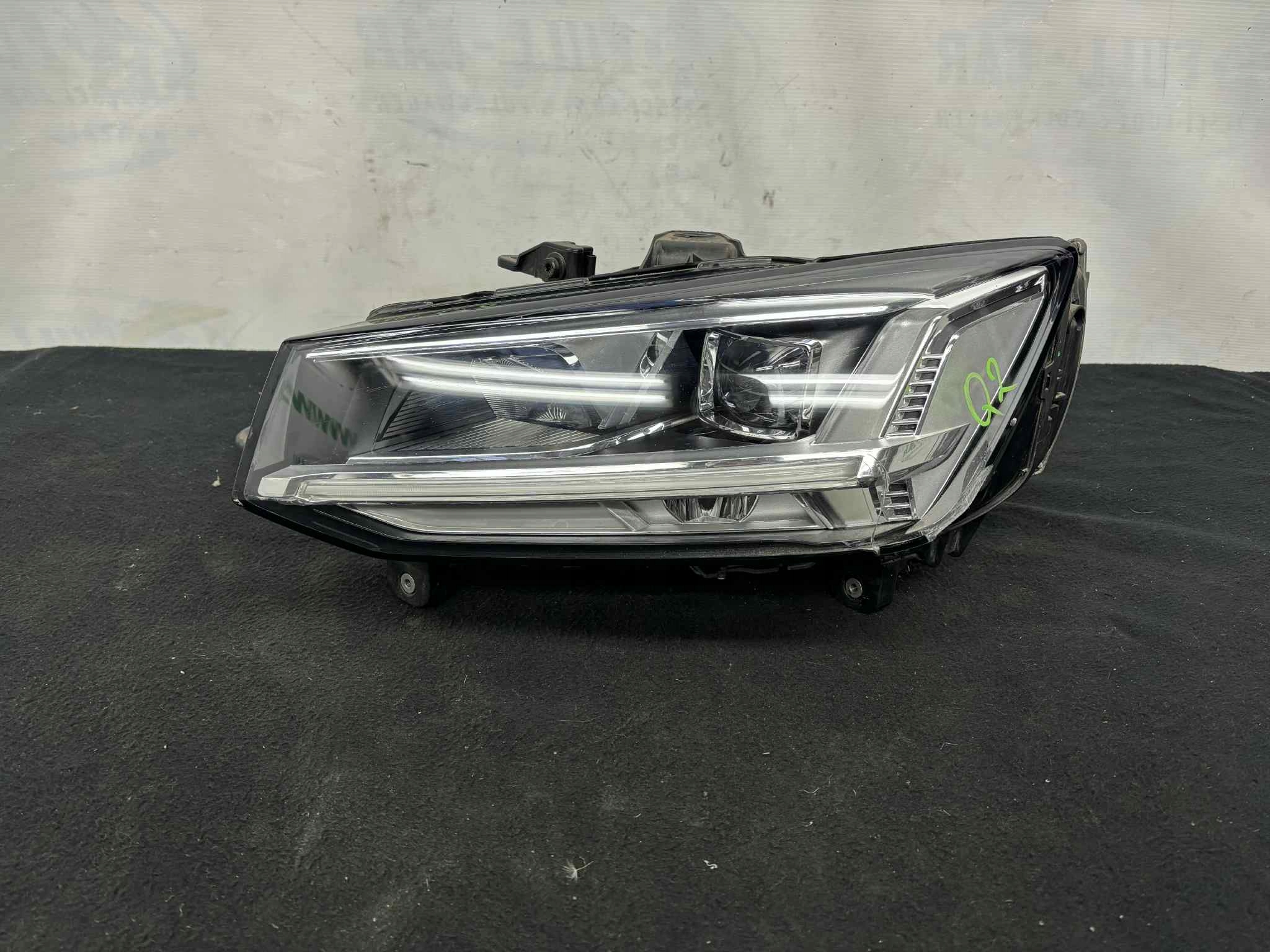 Audi Q2 фара левая 81A941033A led мех