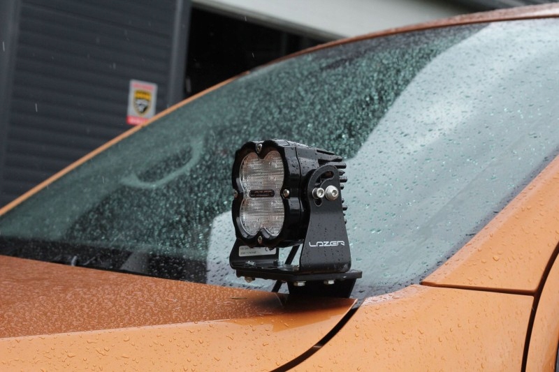 Mocowanie oswietlenia do maski Toyota LC 120 EAN 5904463395565